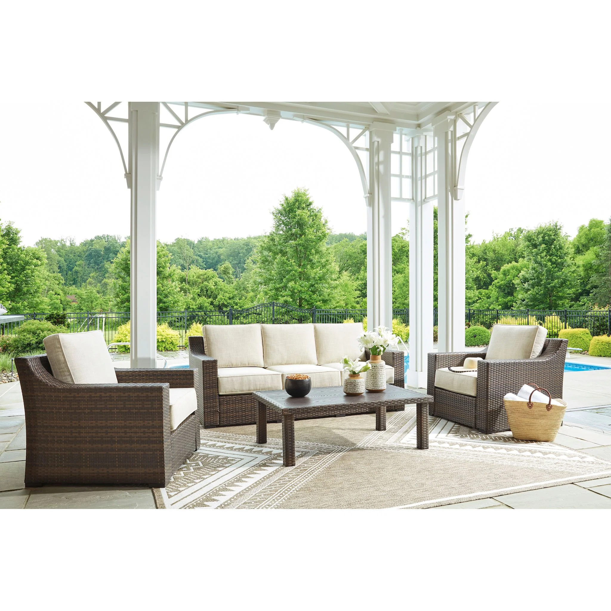 Wellingtons Peak Outdoor Lounge Chair with Cushion - Image 6