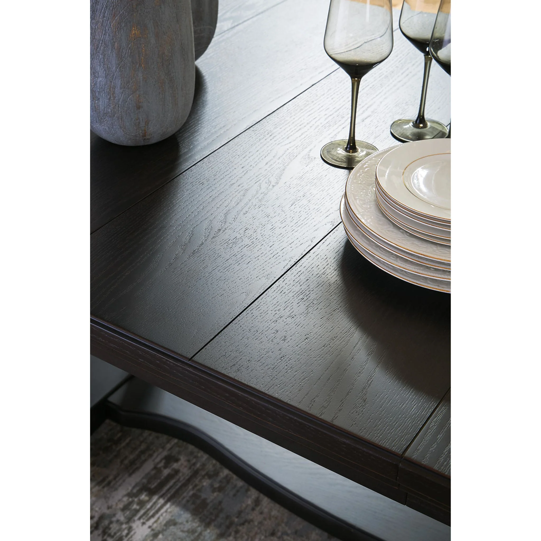 Welltern-Exclusive Dining Set - Image 15