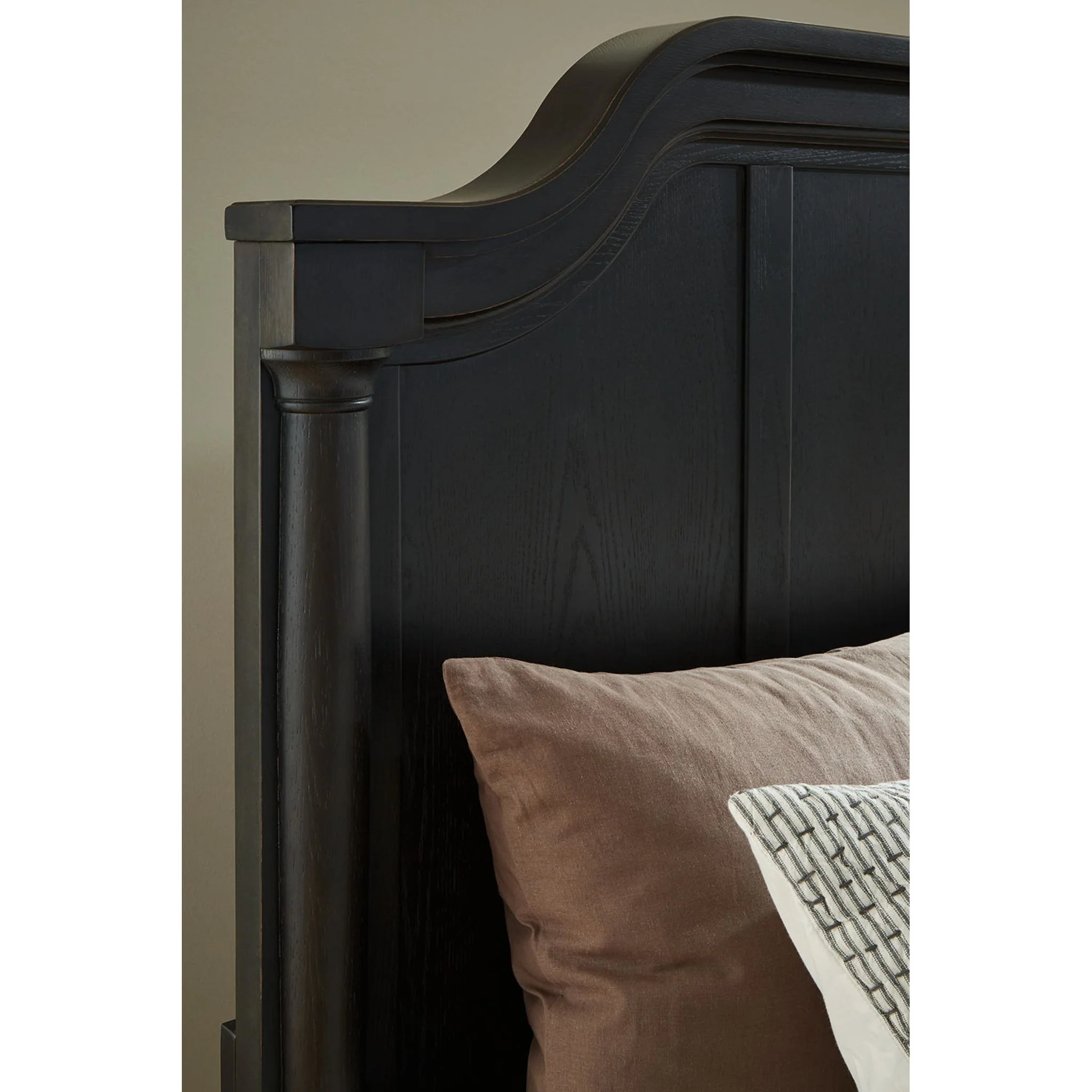 Welltern-Exclusive King Panel Bed - Image 18
