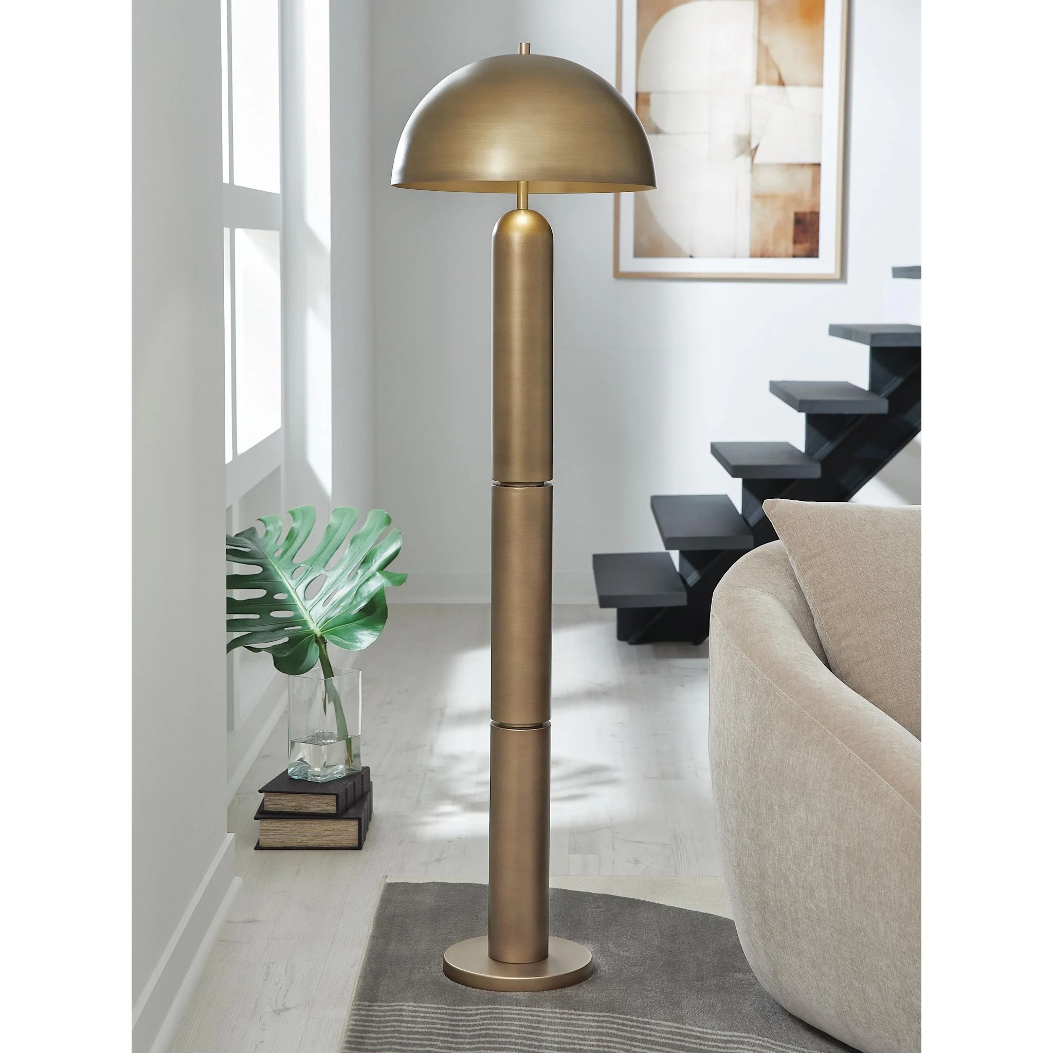 Wendfield Floor Lamp - Image 5