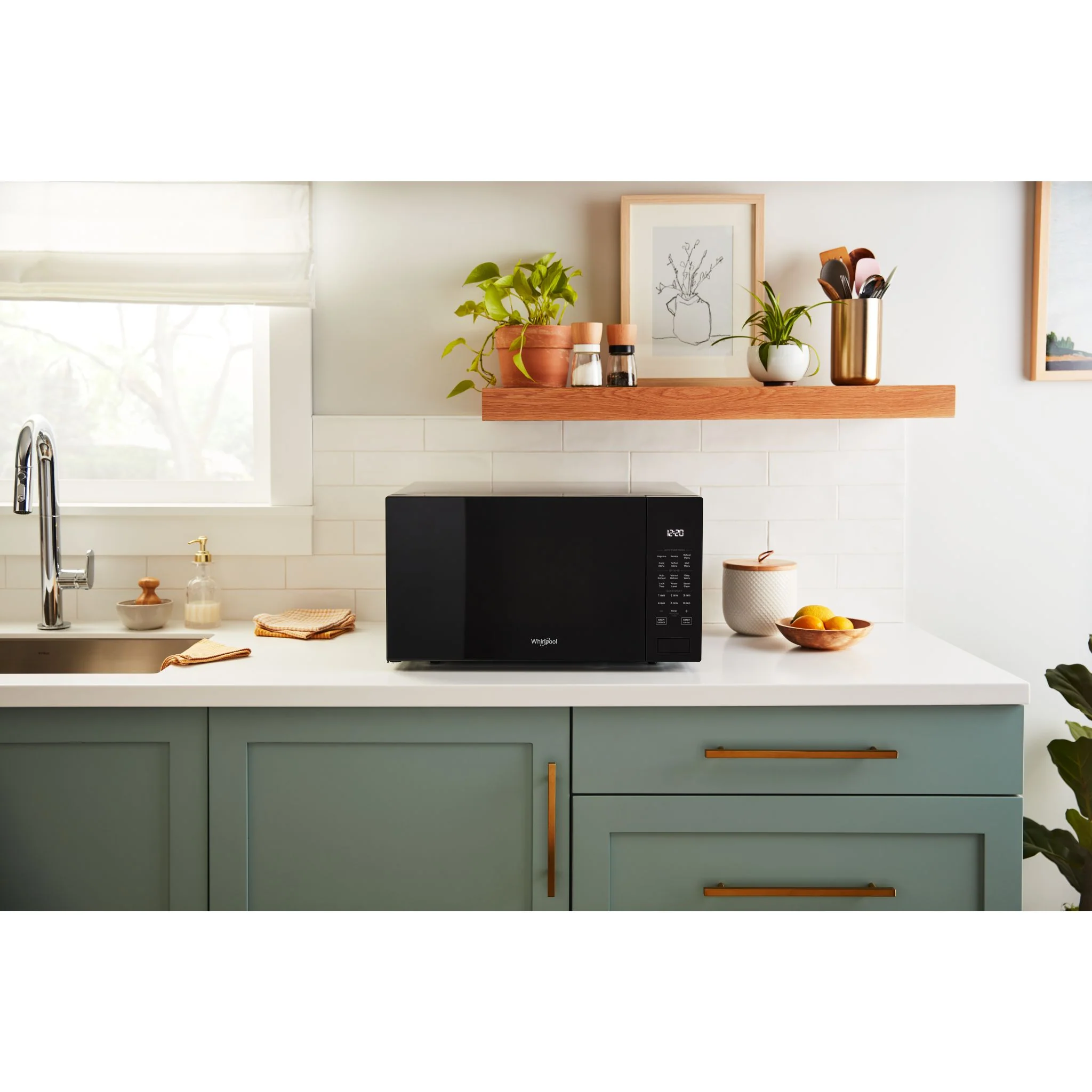 Whirlpool 1.6 cu.ft. Sensor Cooking Microwave - Black (YWMCS7022RB) - Image 6