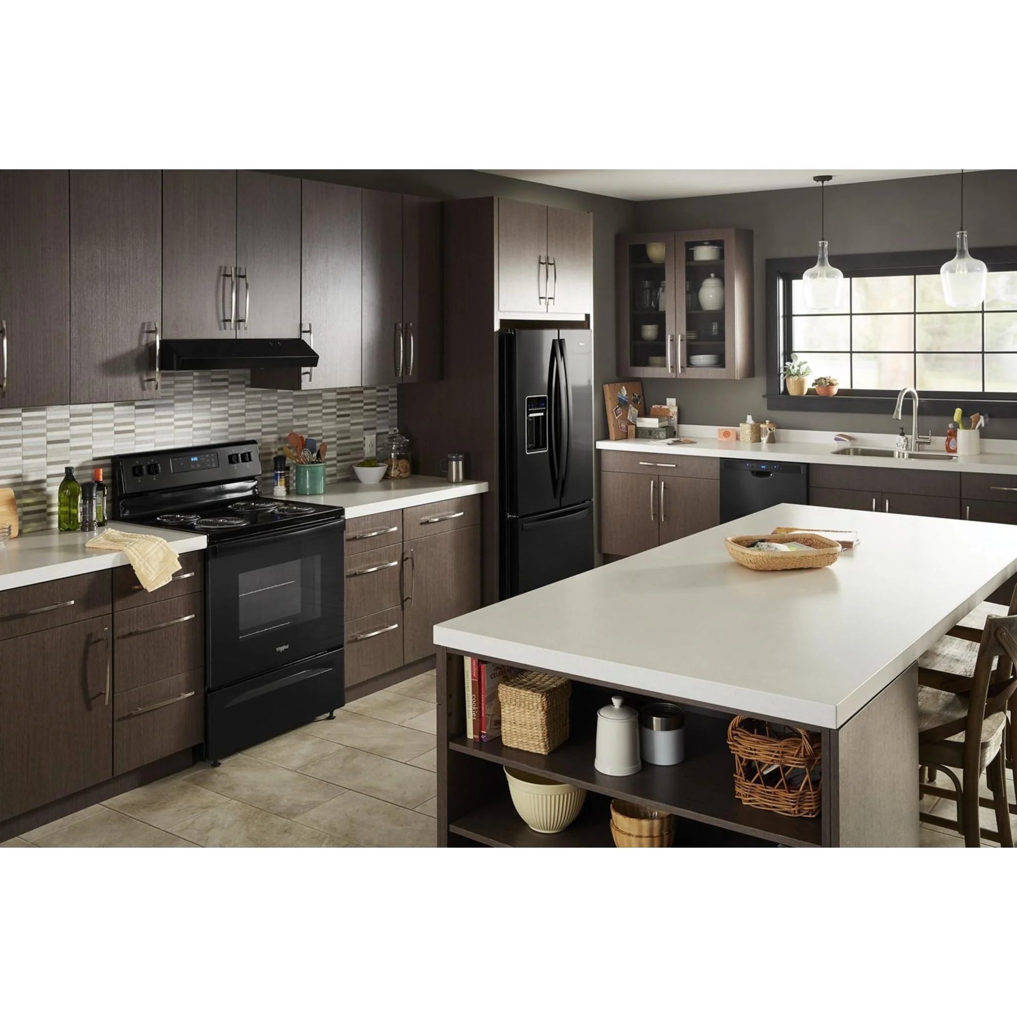 Whirlpool 4.8 cu. ft. electric range with Keep Warm setting -Black (YWFC150M0JB) - Image 18