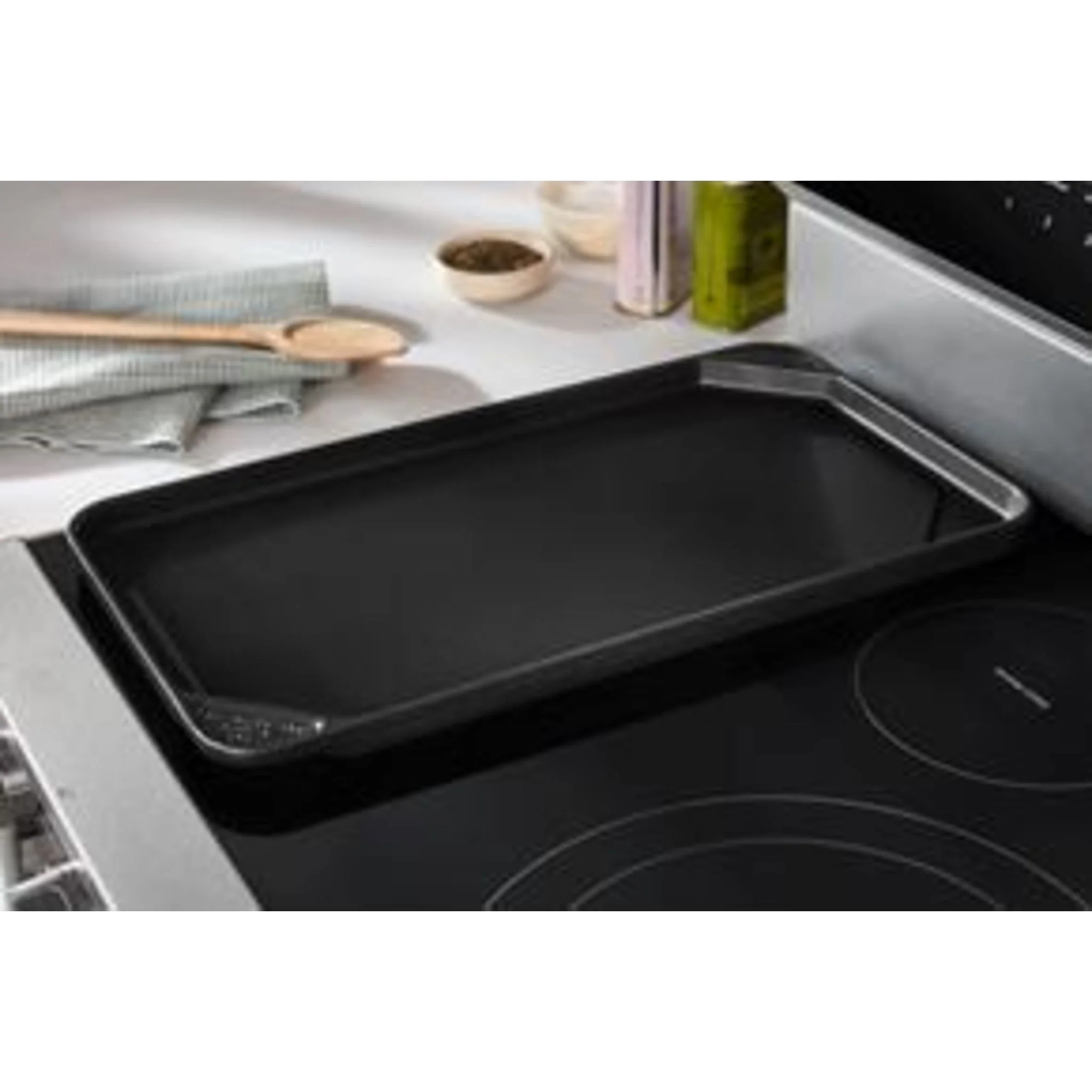 Whirlpool 30-inch Gas Range with Air Cooking Technology -Black (WSGS5030SB) - Image 4