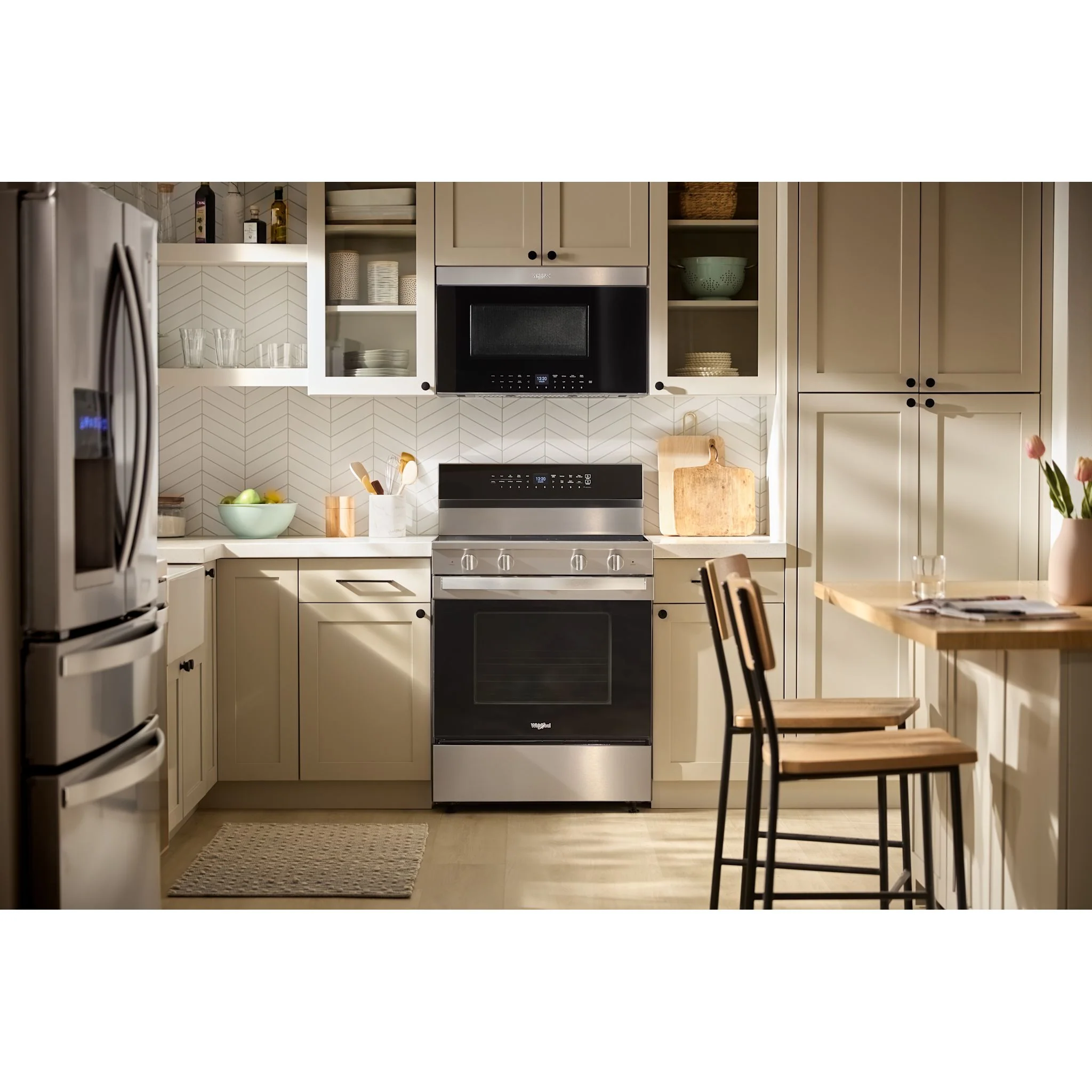 Whirlpool 30-Inch Electric Range with Air Cooking Technology and No Preheat Air Fry -Fingerprint Resistant Stainless Steel (YWFES7030SZ) - Image 14