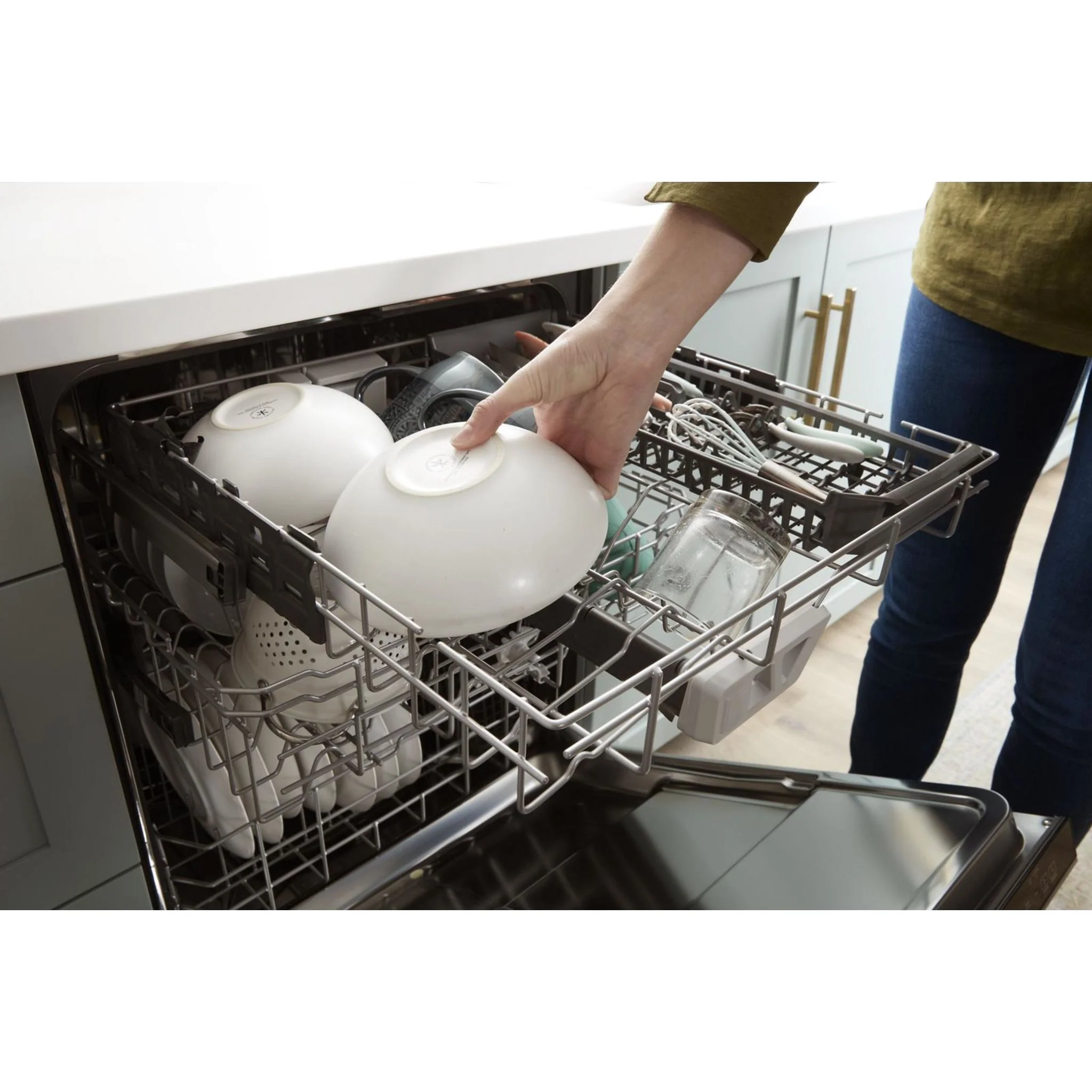 Whirlpool Fingerprint Resistant Quiet Dishwasher with 3rd Rack & Large Capacity (WDTA80SAKZ) - Image 29