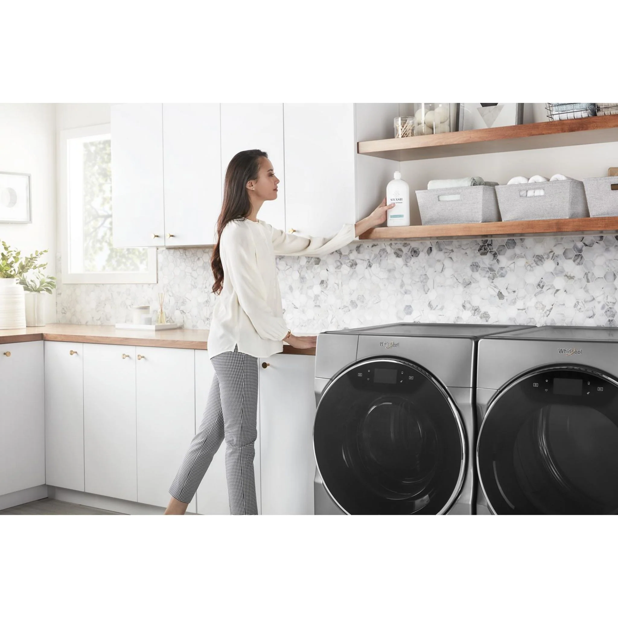 Whirlpool 5.8 cu. ft. I.E.C. Smart Front Load Washer with Load &amp; Go XL Plus Dispenser (WFW9620HC) - Image 31