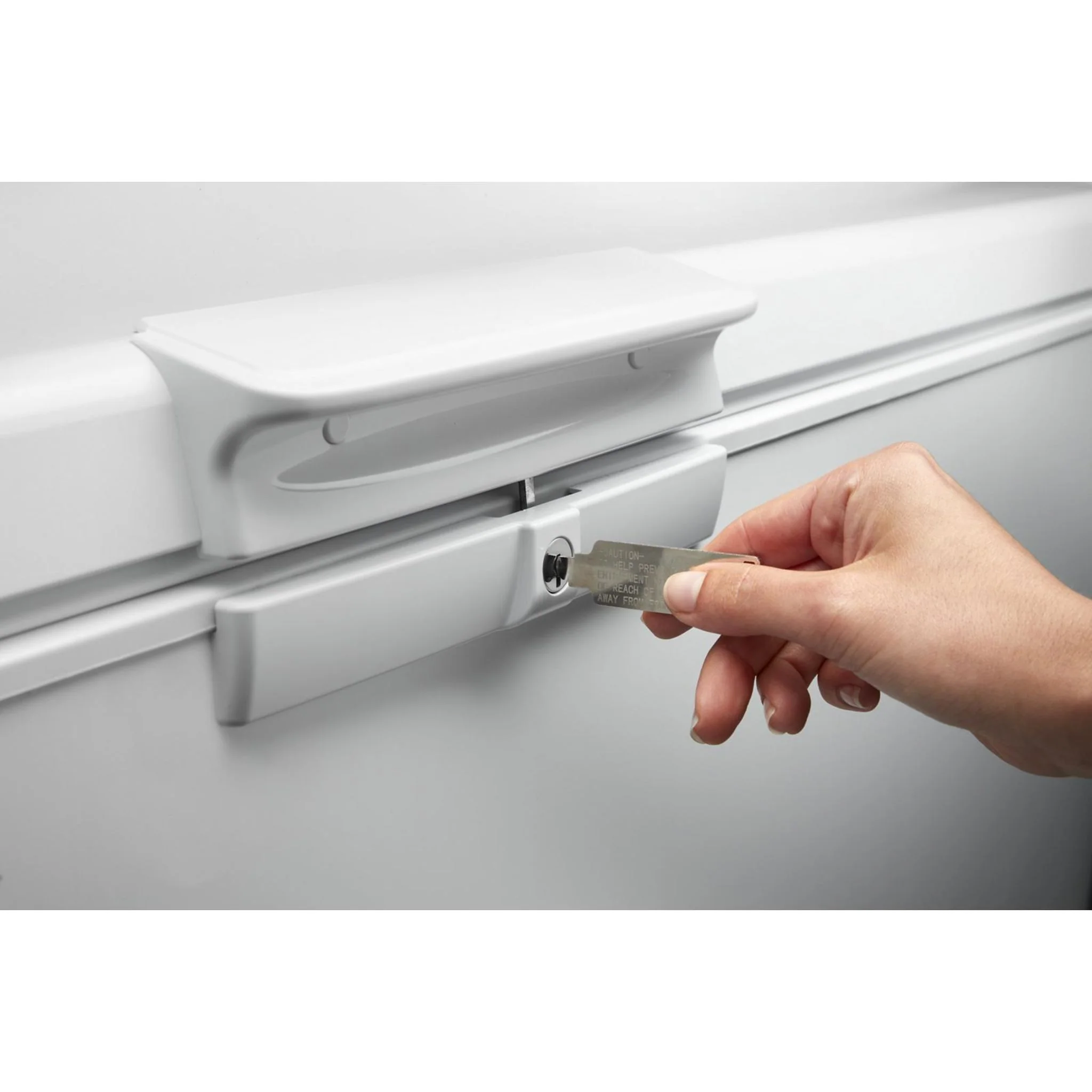 Whirlpool 16 Cu. Ft. Chest Freezer with Shelves -White (WZC5216LW) - Image 32