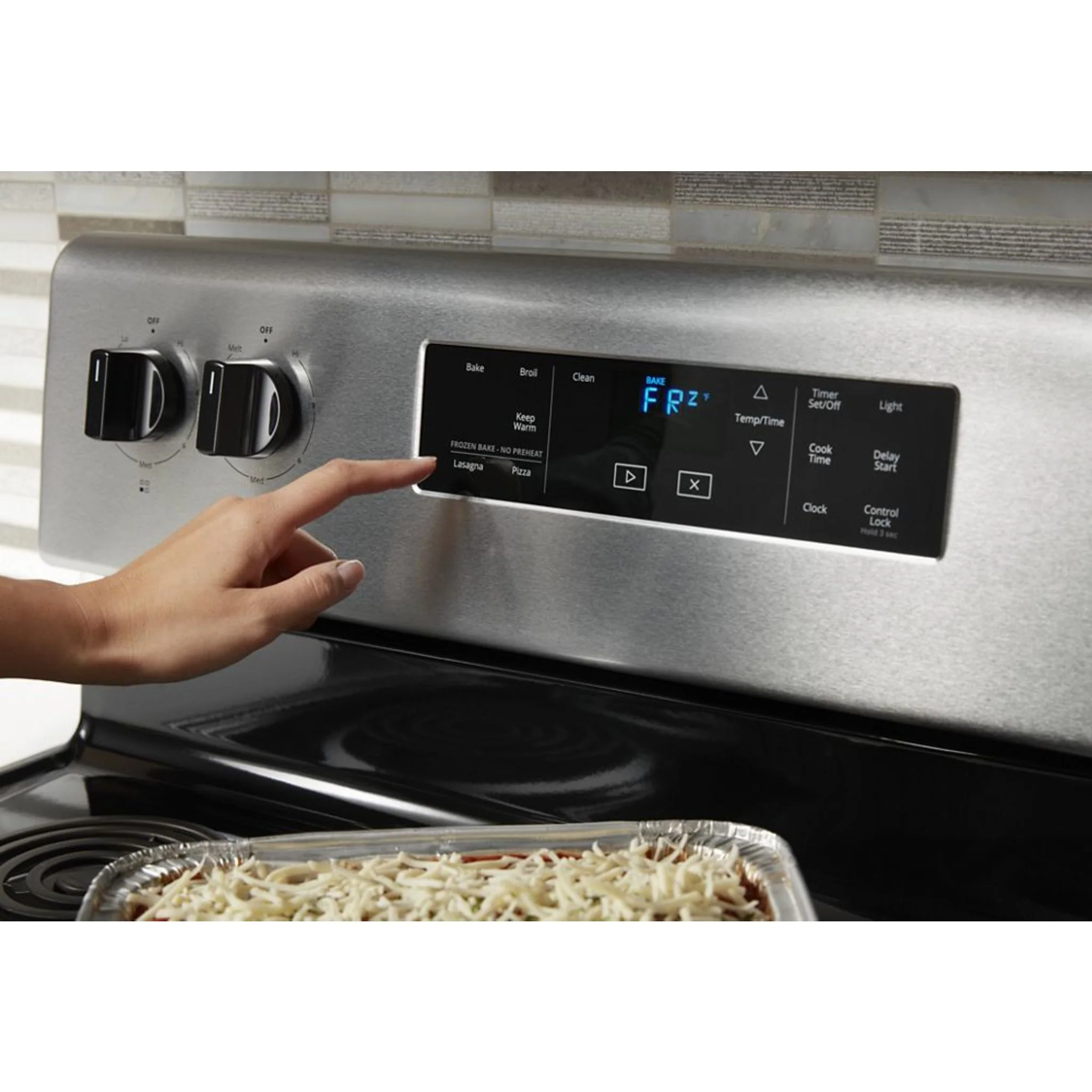 Whirlpool 6.4 cu. ft. Freestanding Electric Range with Frozen Bake Technology (YWFE775H0HZ) - Image 12