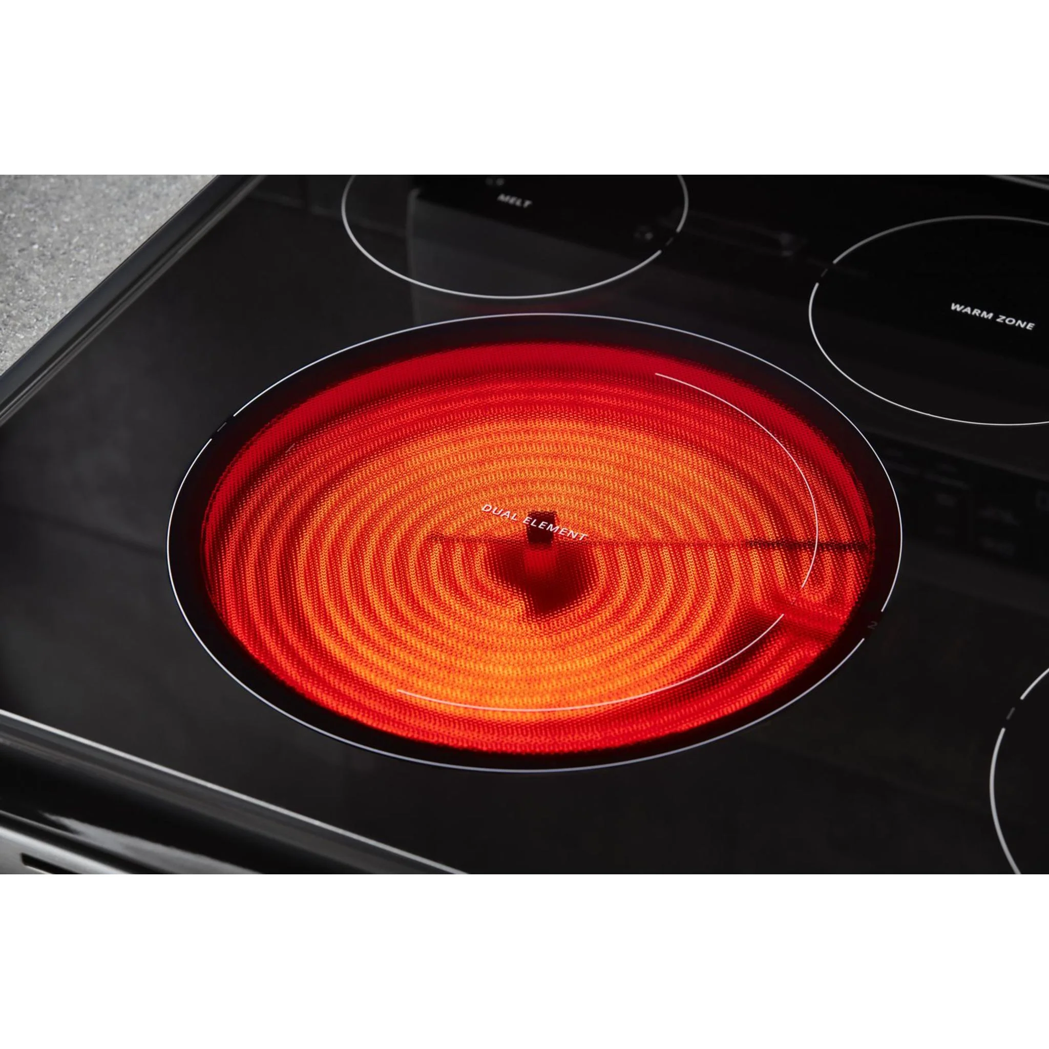 Whirlpool 6.4 cu. ft. Freestanding Electric Range with Frozen Bake Technology (YWFE775H0HW) - Image 18