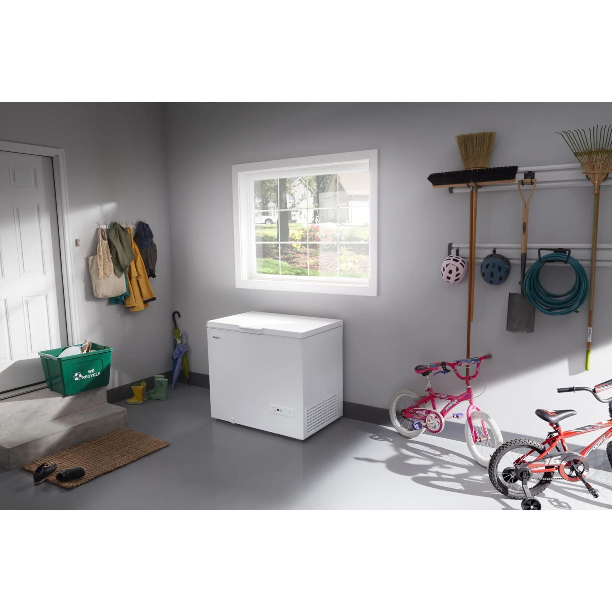 Whirlpool 9 cu. ft. Convertible Freezer to Refrigerator with Baskets (WZC3209LW) - Image 24