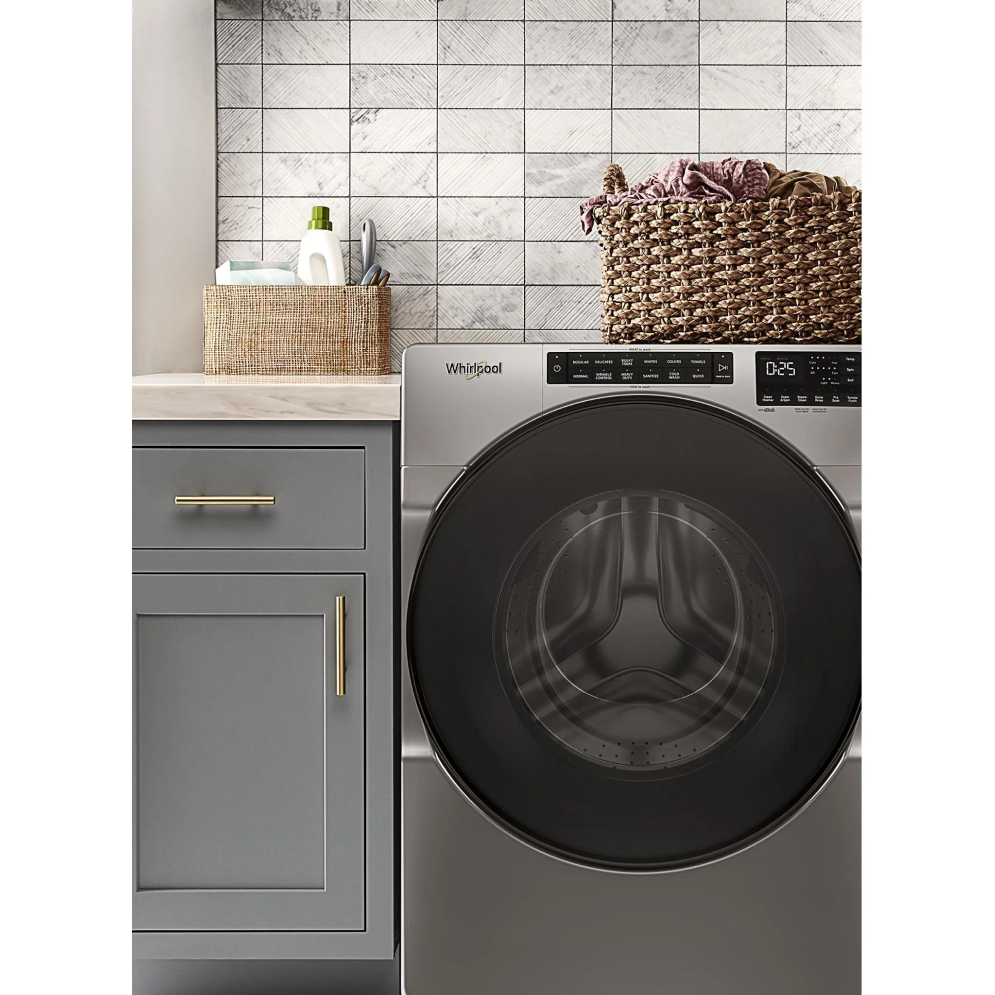 Whirlpool 5.8 cu. ft. I.E.C.Front Load Washer with Quick Wash Cycle (WFW6605MC) - Image 4