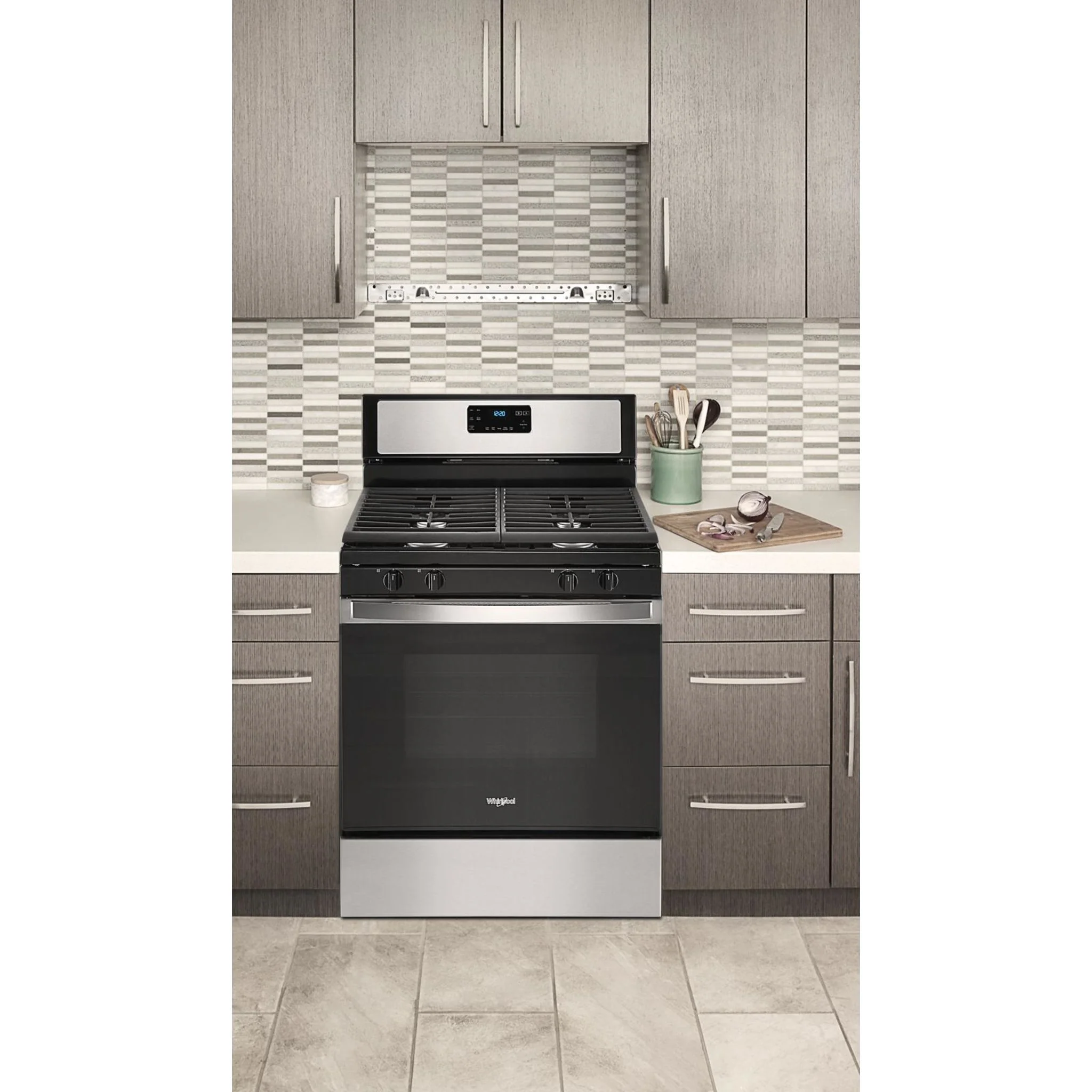 Whirlpool 5.0 cu. ft. gas range with SpeedHeat burner (WFG515S0JS) - Image 23