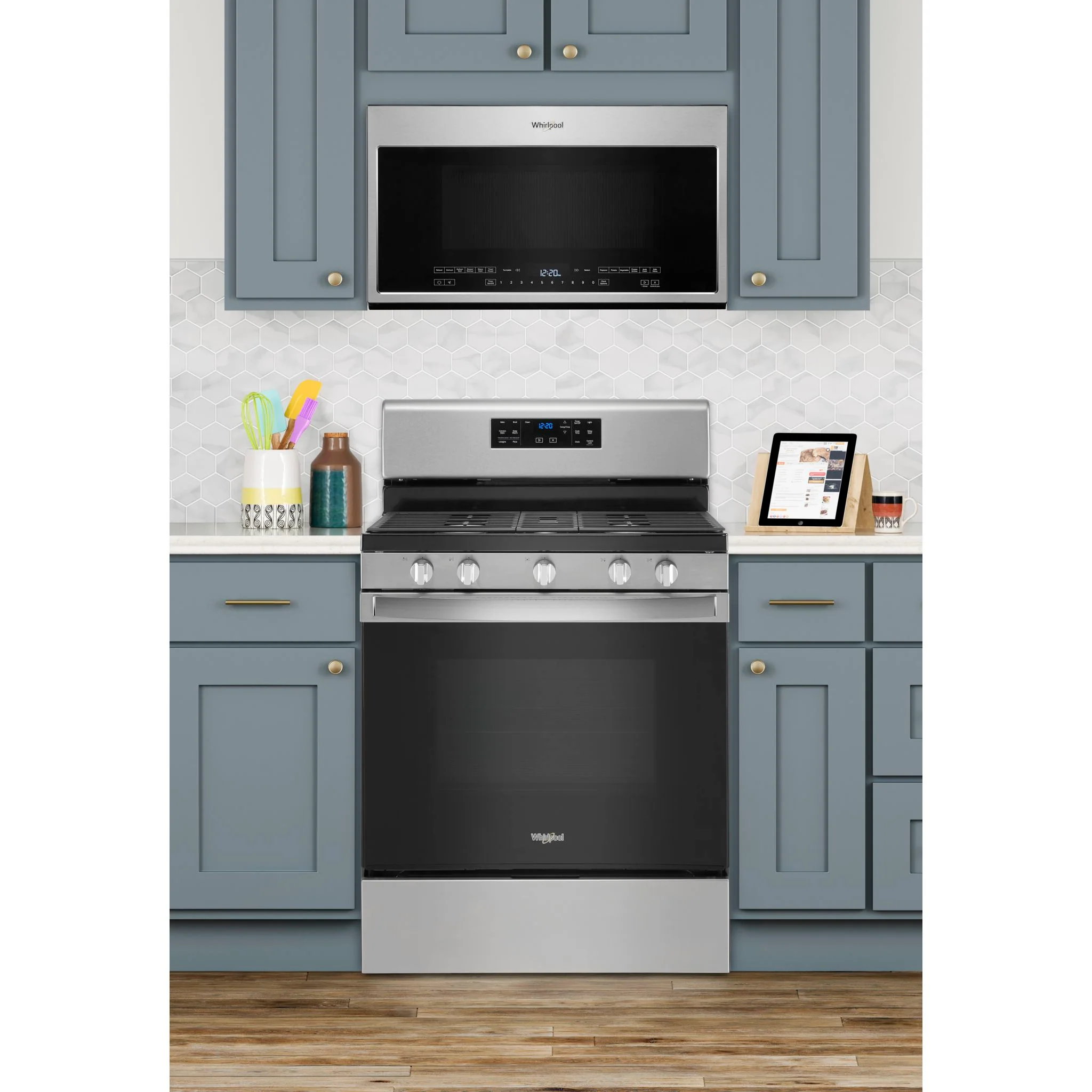 Whirlpool 5.0 cu. ft. gas convection oven with fan convection cooking (WFG535S0JZ) - Image 2