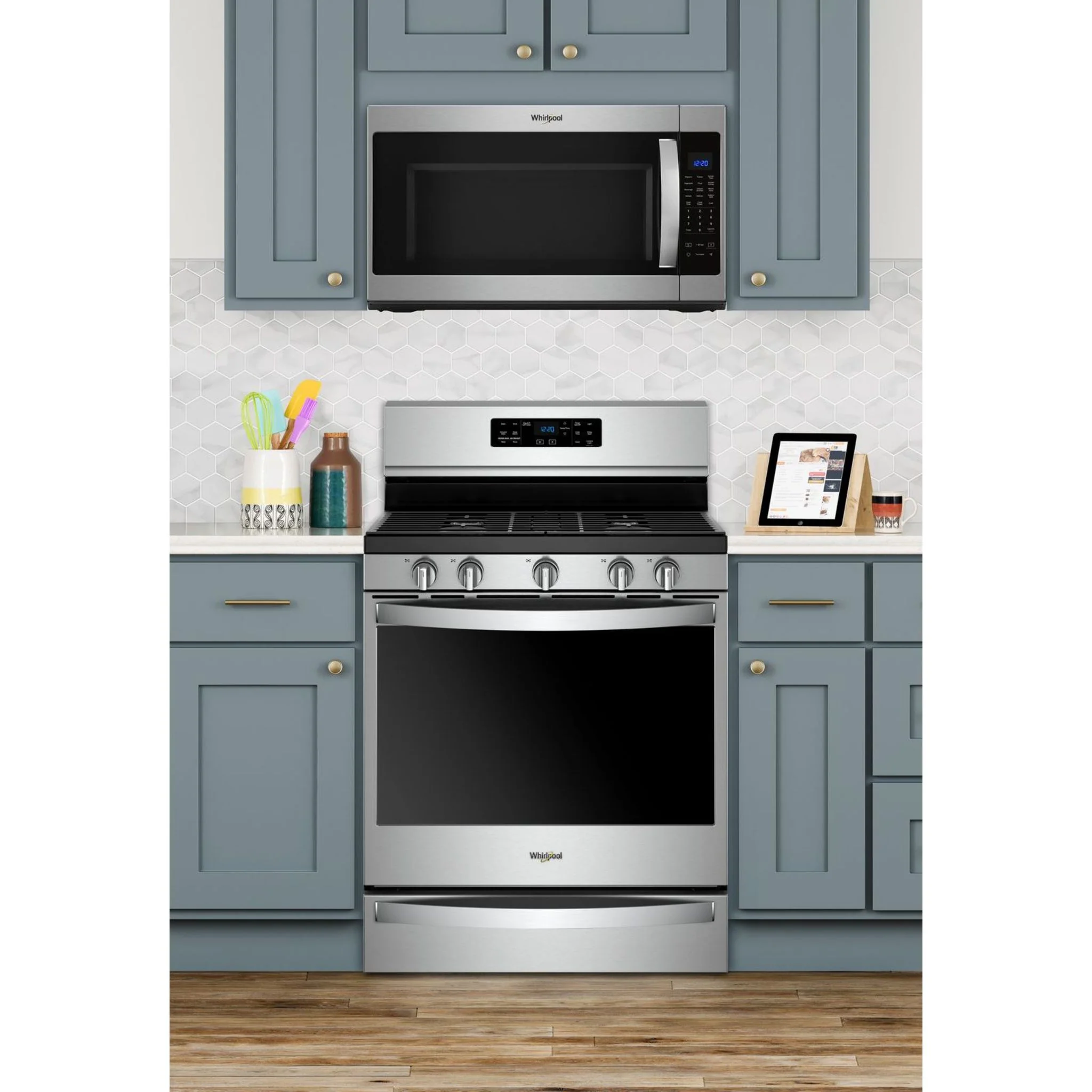 Whirlpool 5.8 cu. ft. Freestanding Gas Range with Frozen Bake Technology (WFG775H0HZ) - Image 17