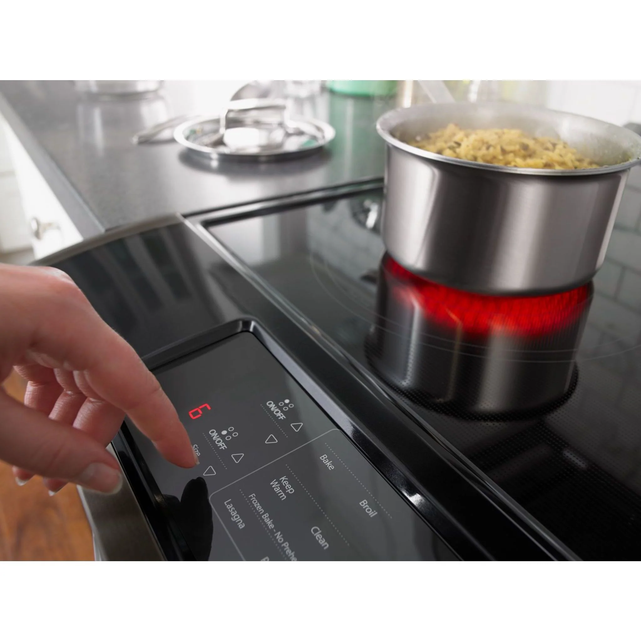 Whirlpool 4.8 cu. ft. guided Electric Front Control Range with the easy-wipe ceramic glass cooktop (YWEE510S0FV) - Image 15