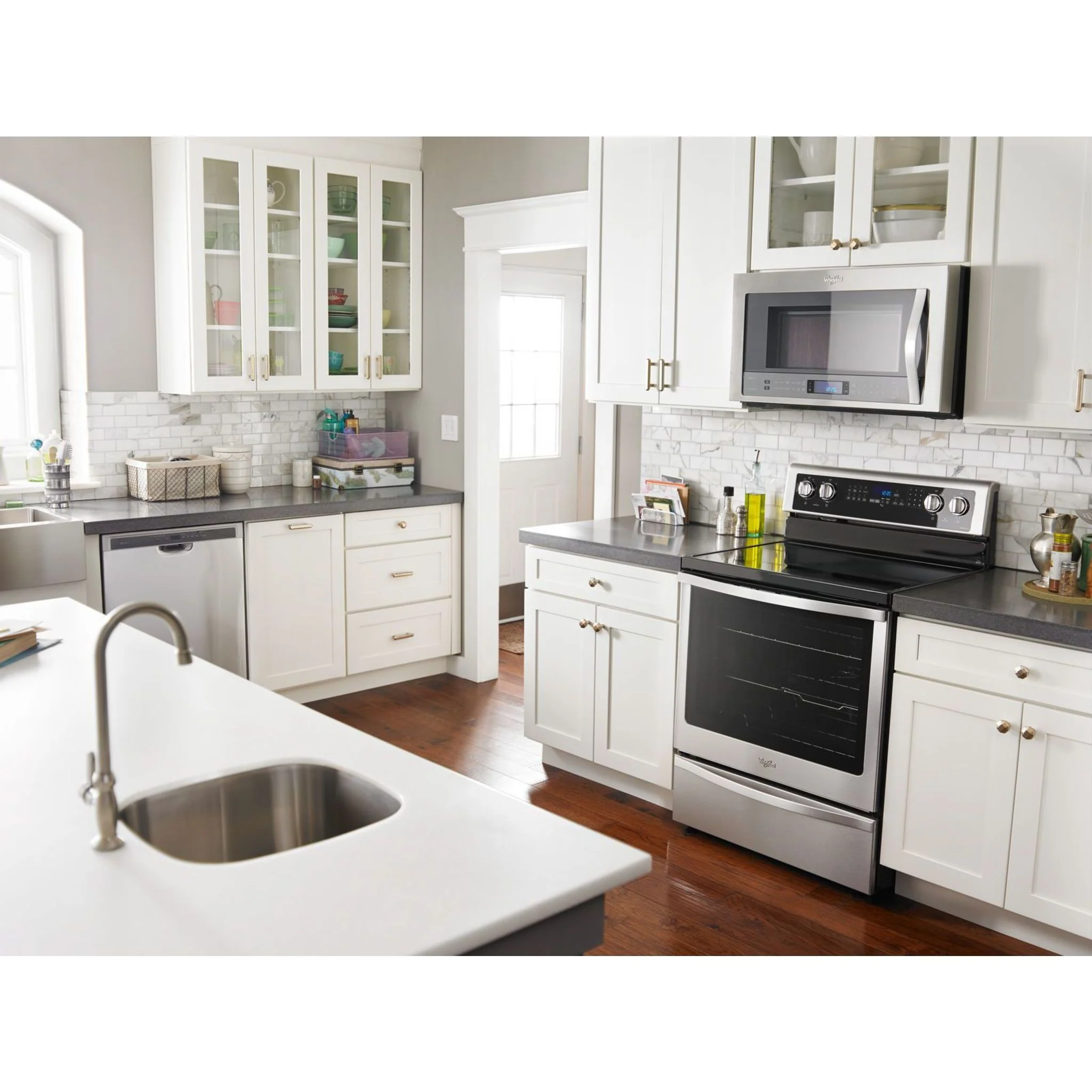 Whirlpool 6.4 cu.ft. Freestanding Electric Range with True Convection - Stainless Steel (YWFE745H0FS) - Image 7