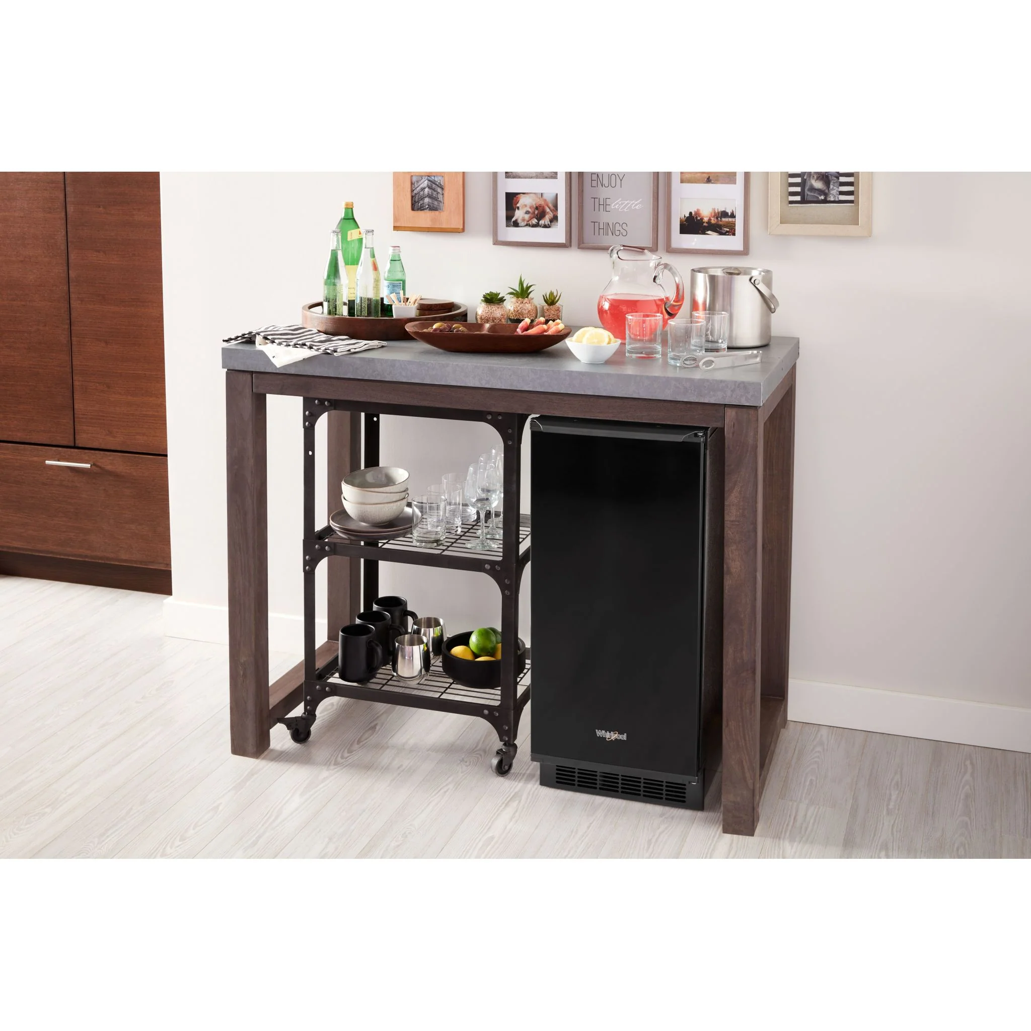 Whirlpool 15" Icemaker with Clear Ice Technology - Black (WUI75X15HB) - Image 6