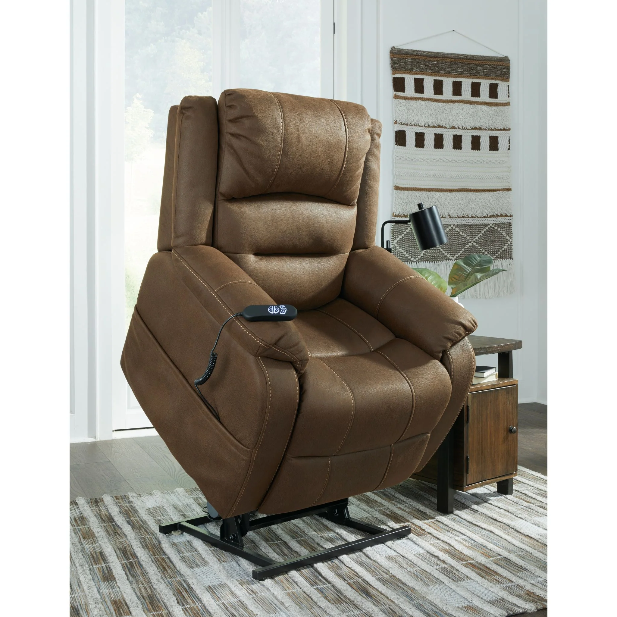 Whitehill Power Lift Recliner - Image 10