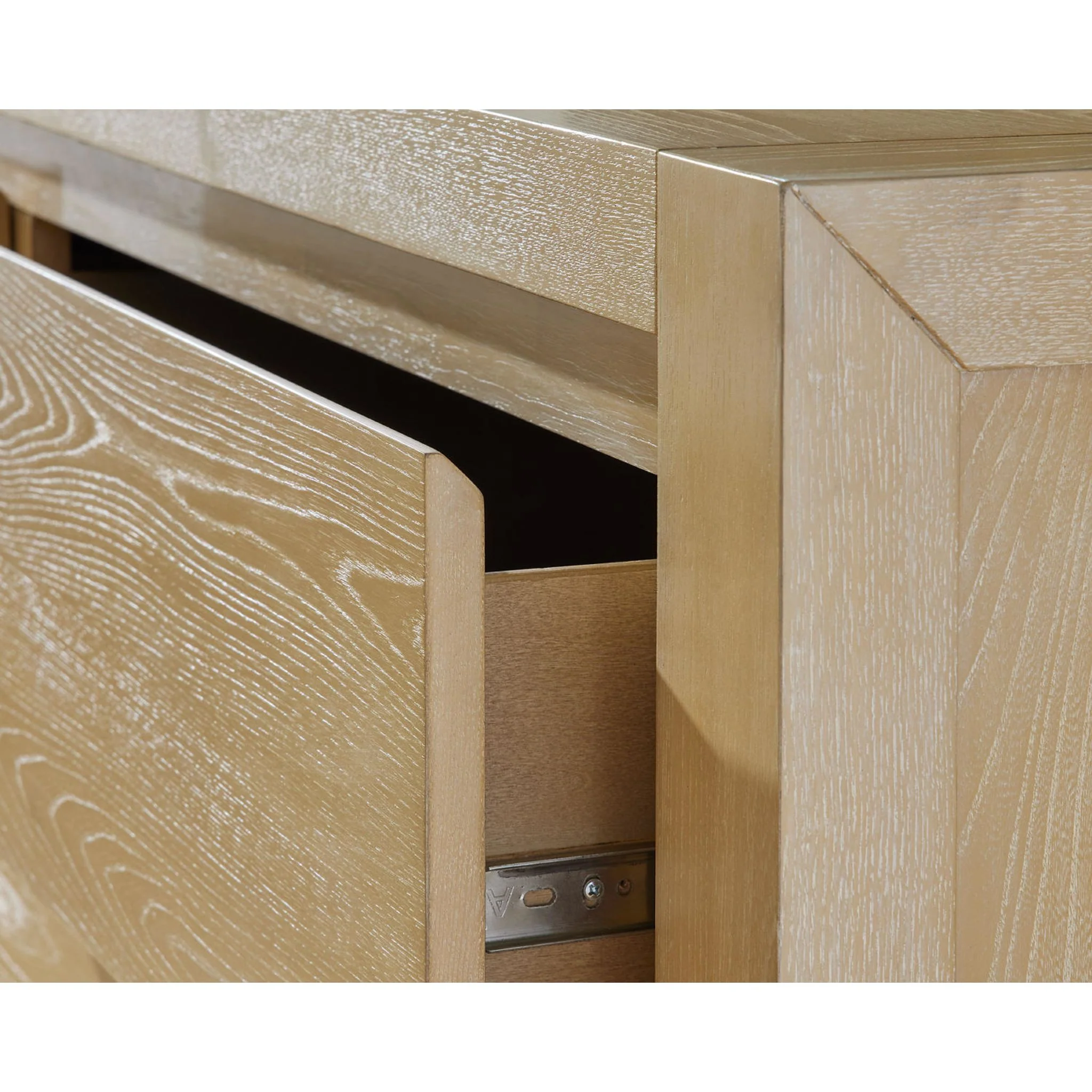 Whittgate-Exclusive Chest - Image 10
