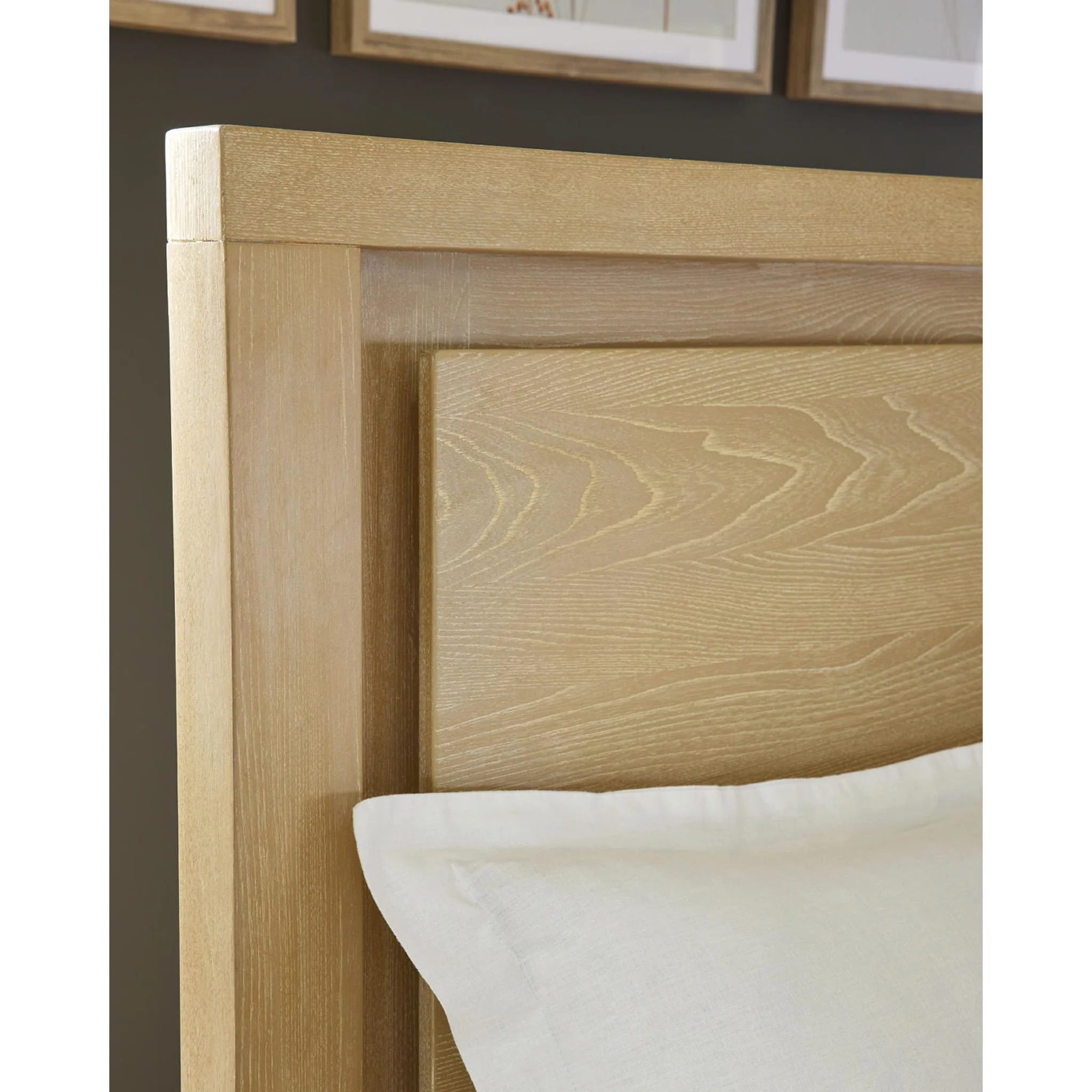 Whittgate-Exclusive King Panel Bed - Image 5