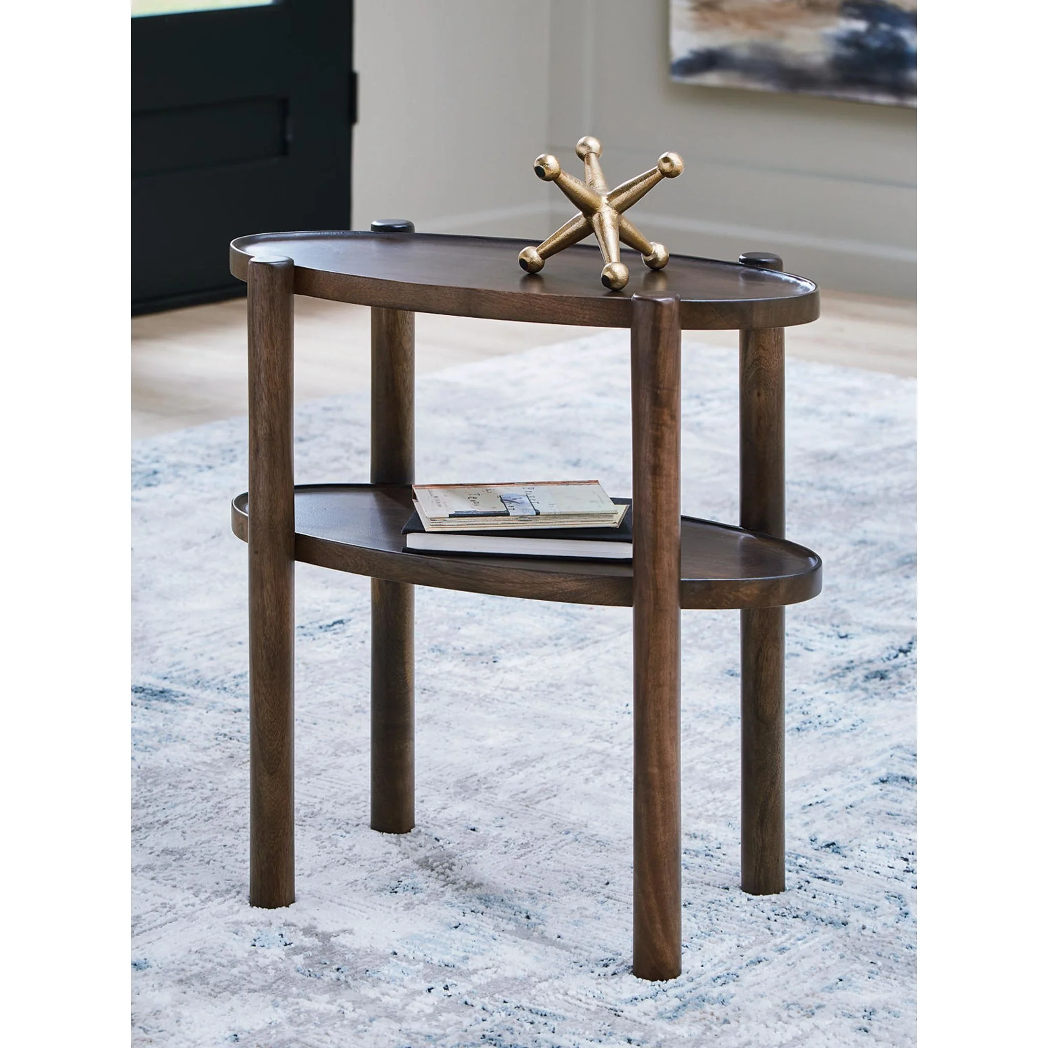 Wiattbury Accent Table - Image 3
