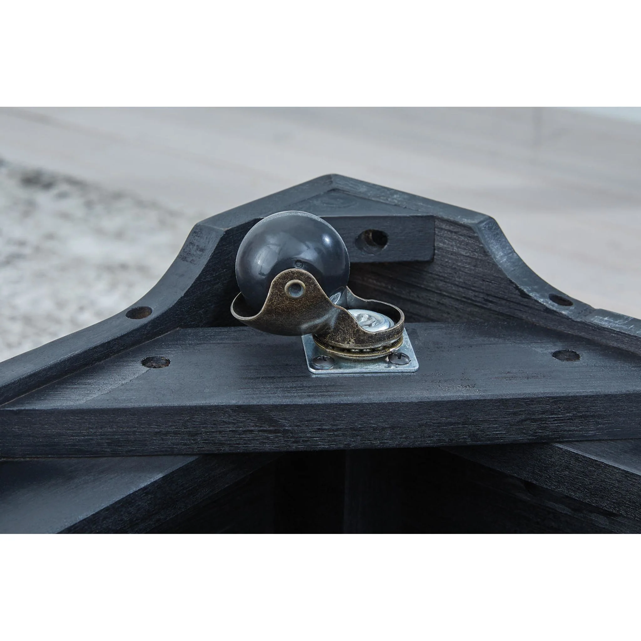 Wildenauer Coffee Table - Image 7