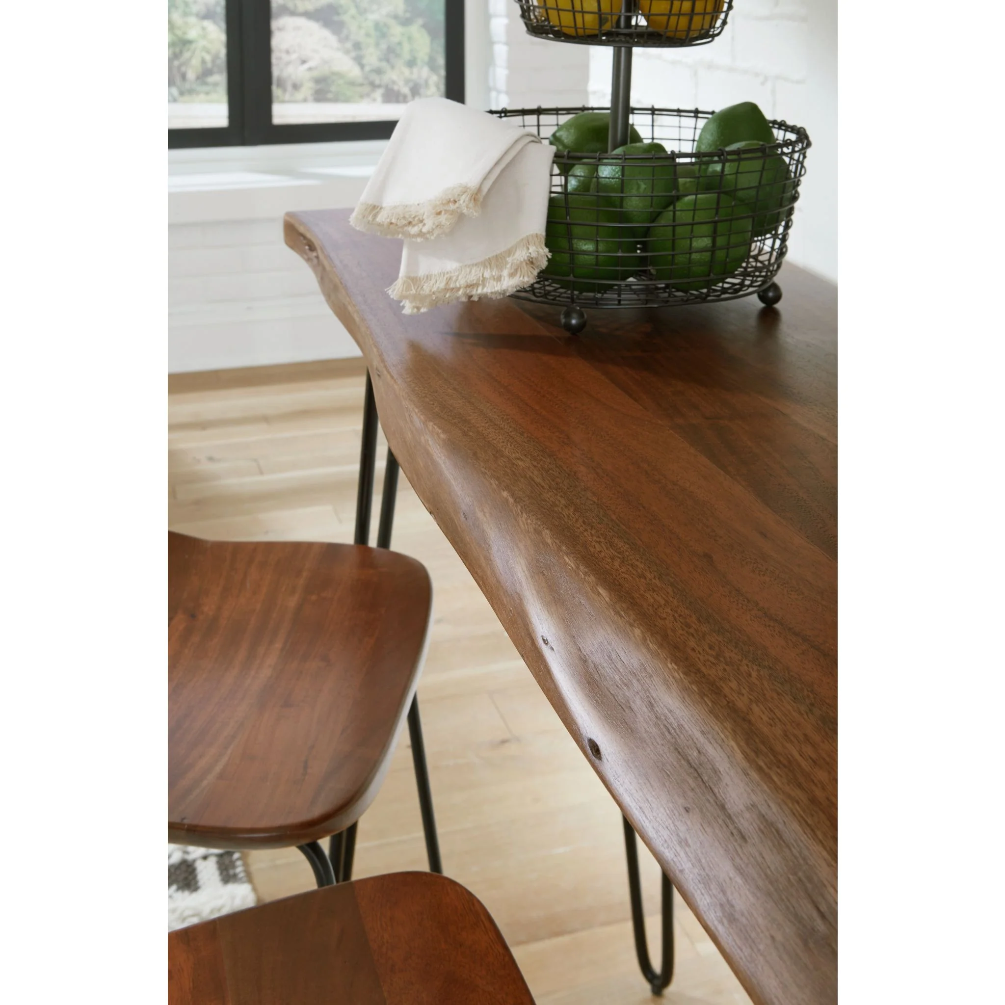 Wilinruck Counter Height Table - Image 6