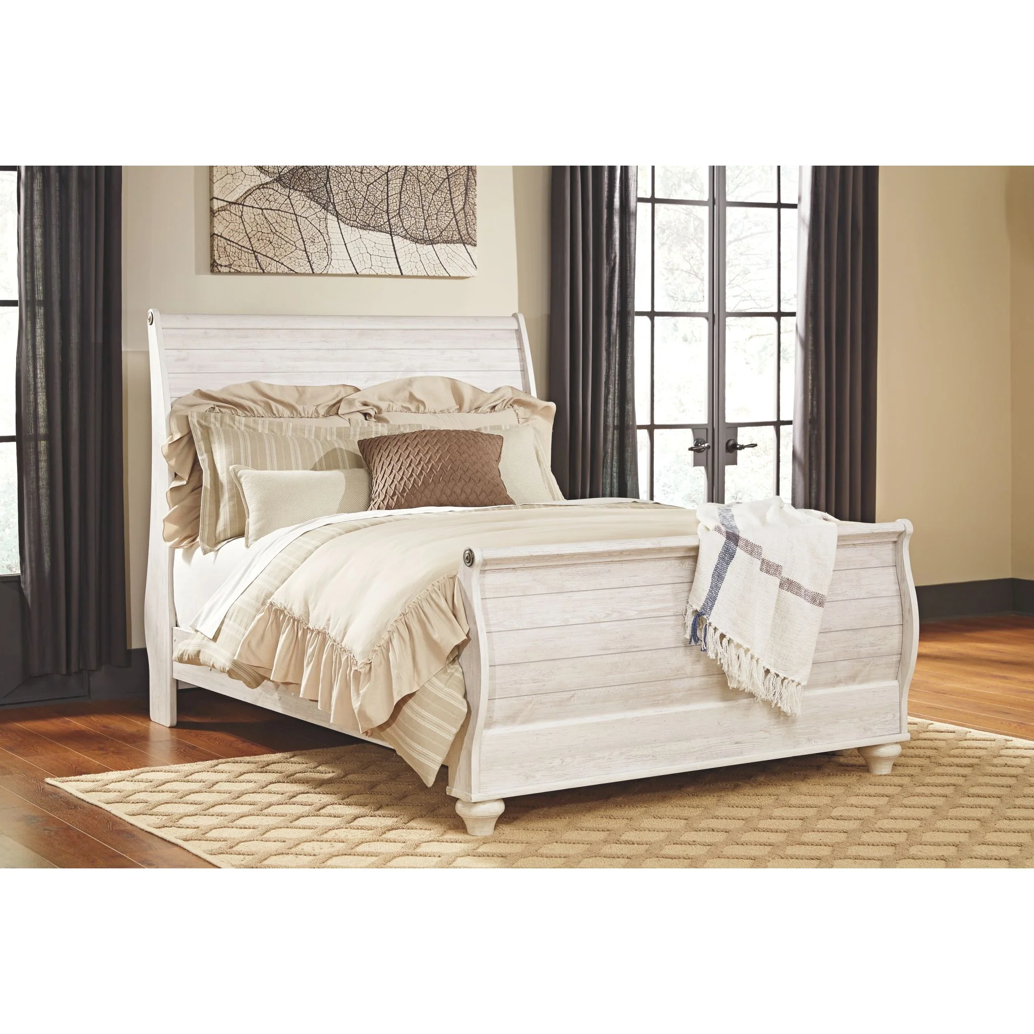 Willowton 5 Piece Sleigh Bedroom - Image 3
