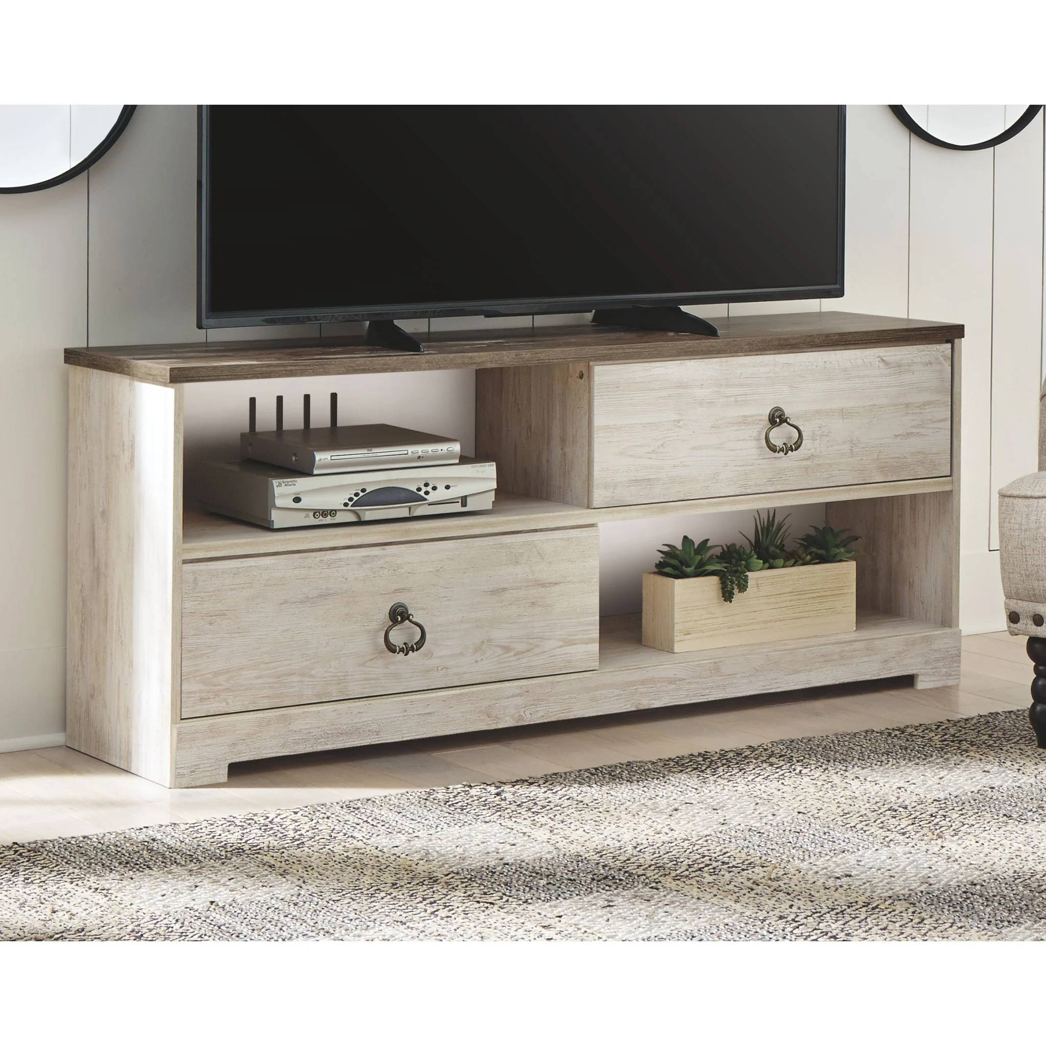 Willowton TV Stand - Image 3