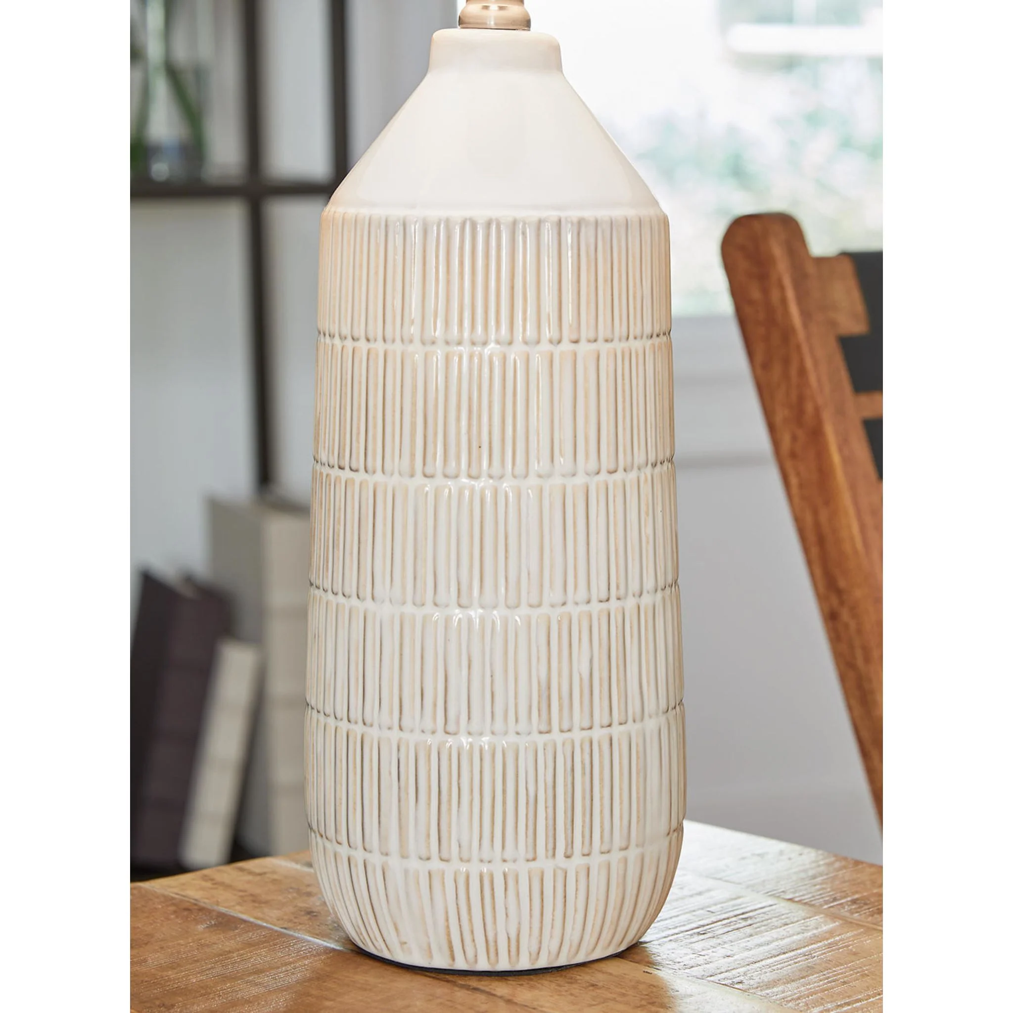 Willport Table Lamp (Pair) - Image 2