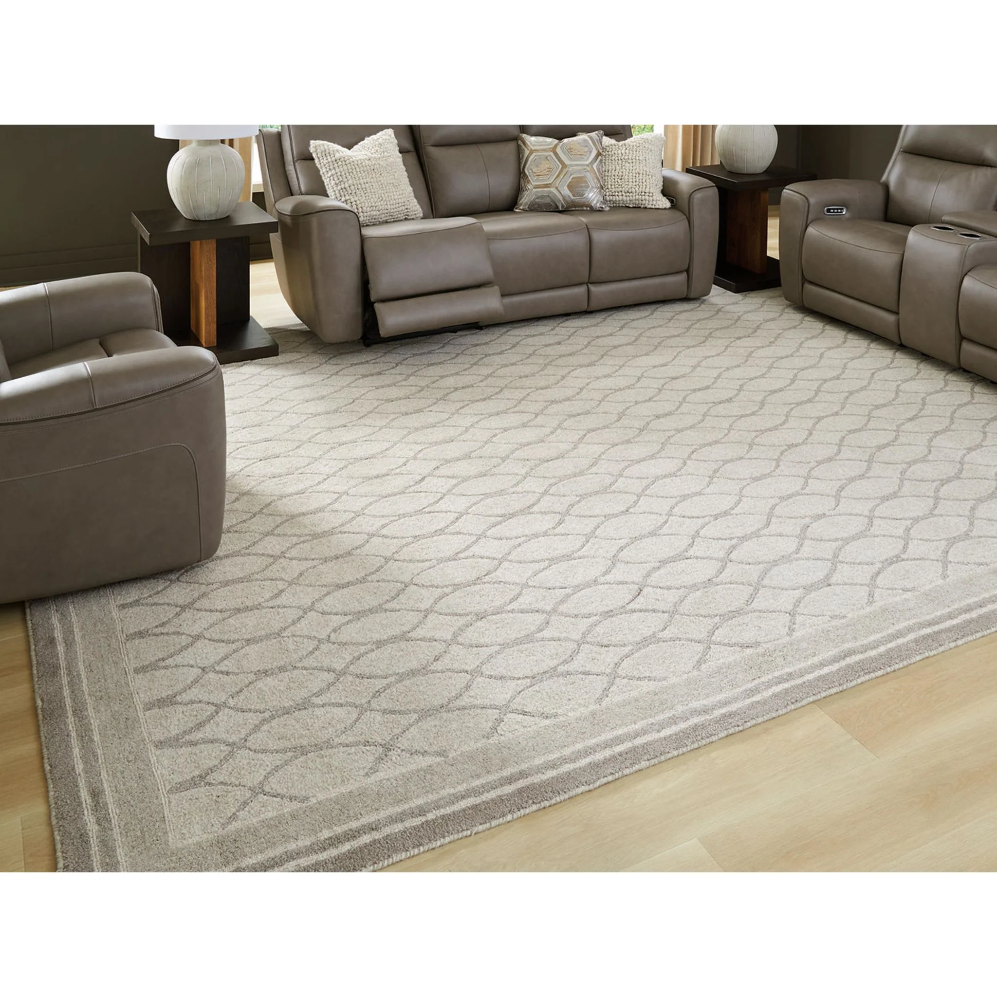 Wimney Area Rug - Image 8