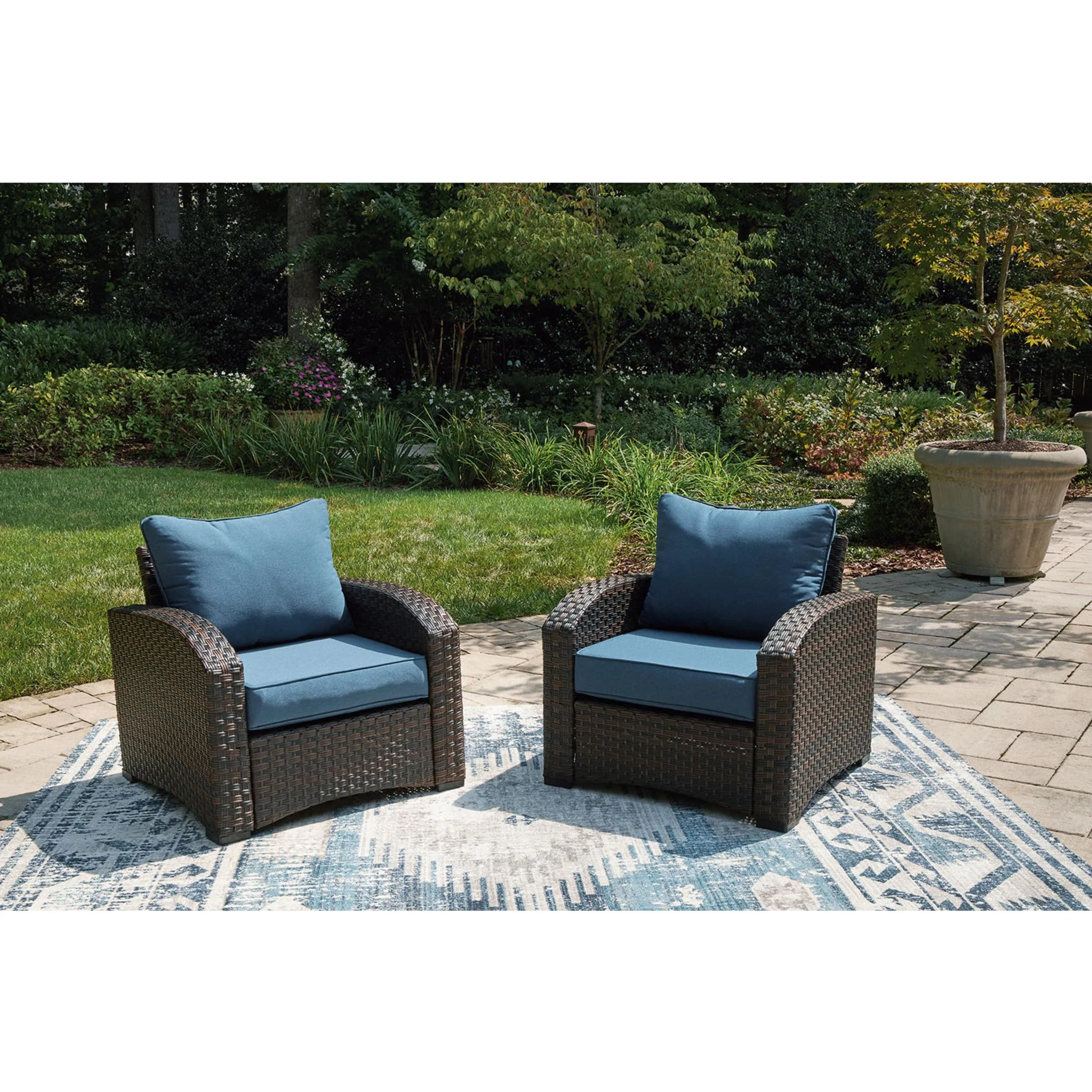 Windglow Outdoor Lounge Chair with Cushion - Image 23