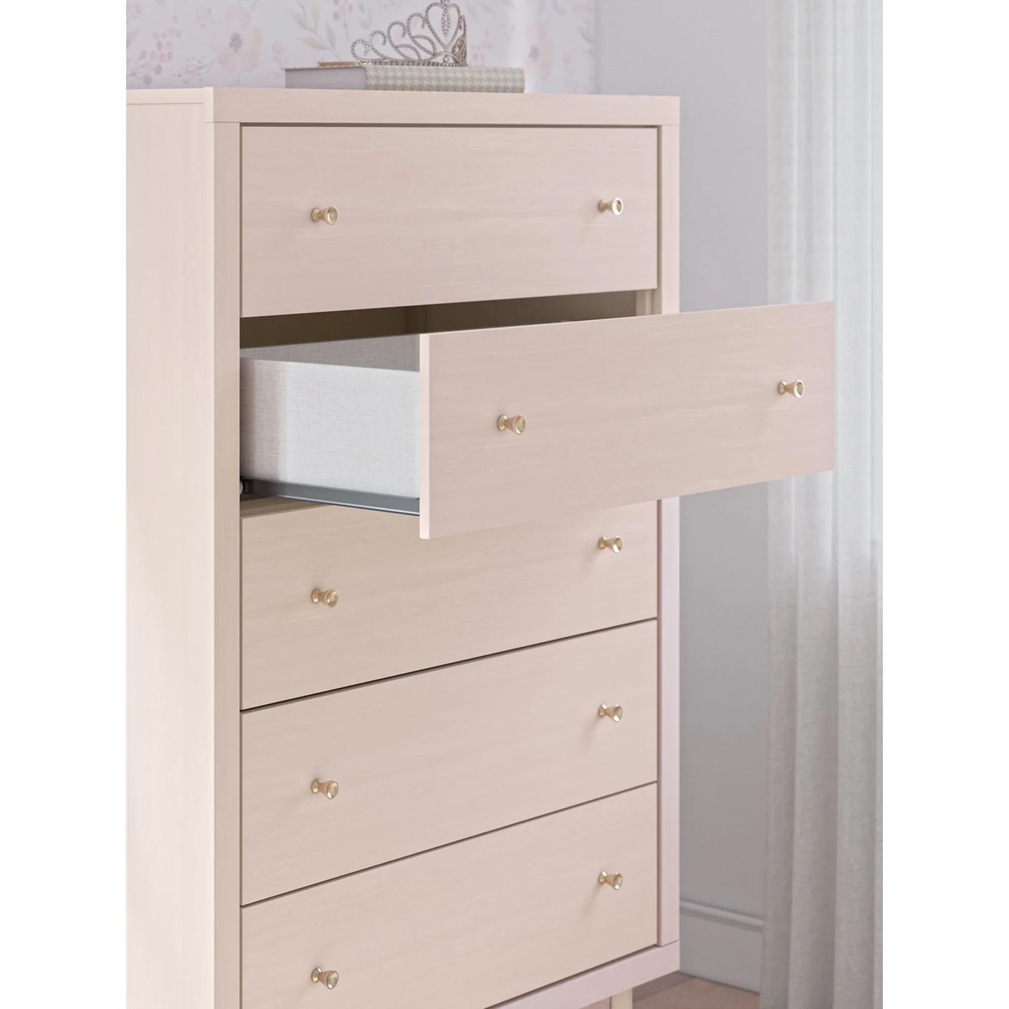 Wistenpine Chest - Image 6