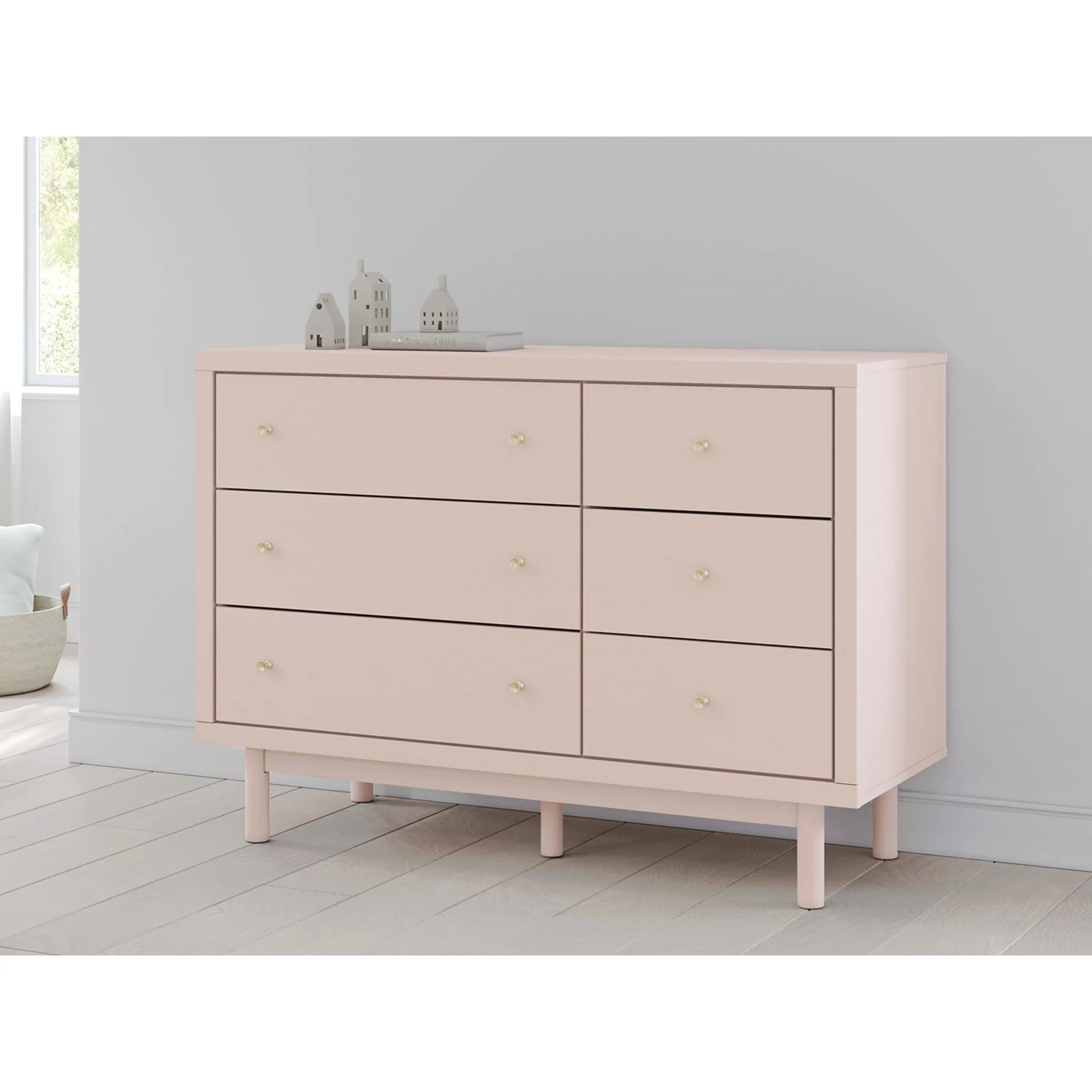 Wistenpine Dresser - Image 2
