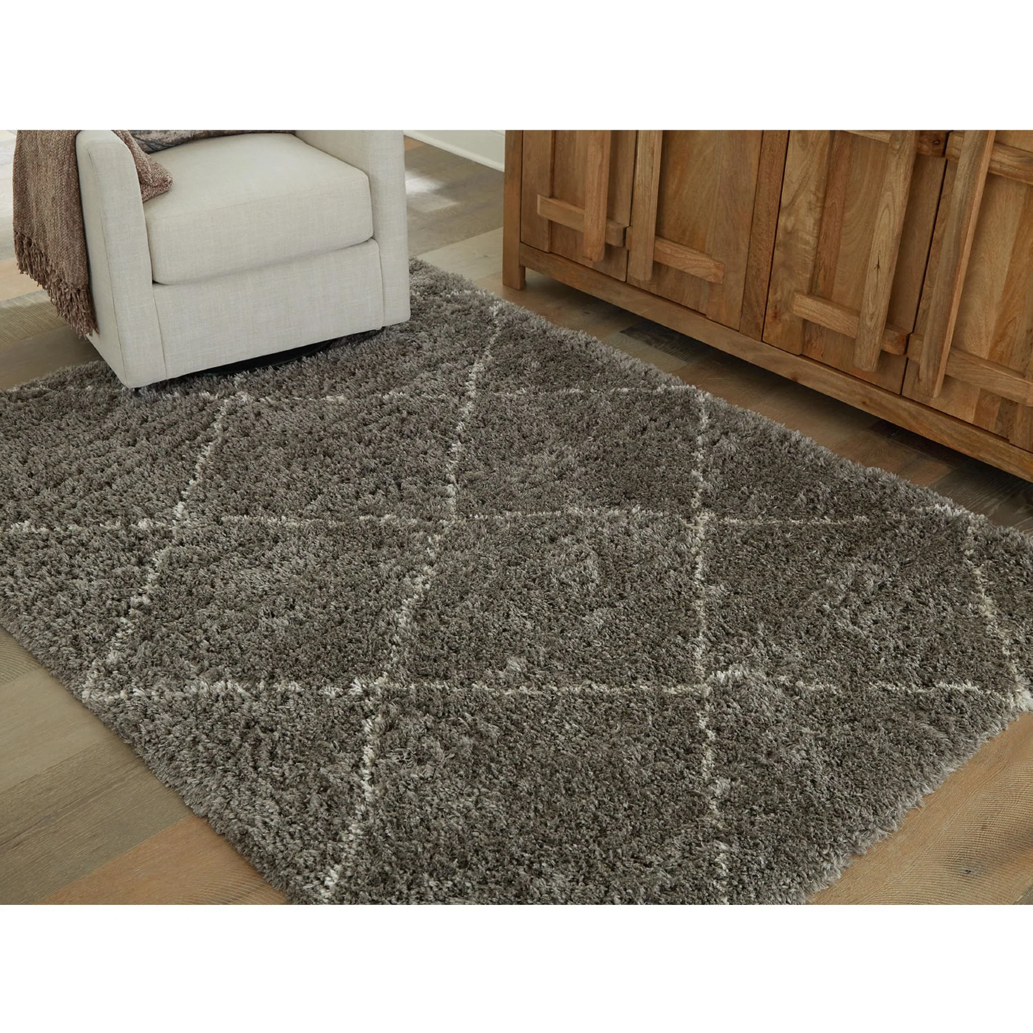 Wrenlow Area Rug - Image 2