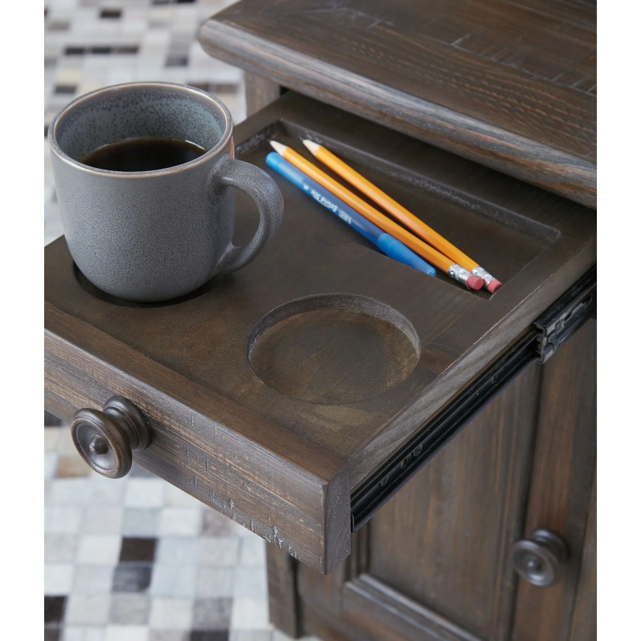 Wyndahl Chairside End Table - Image 8