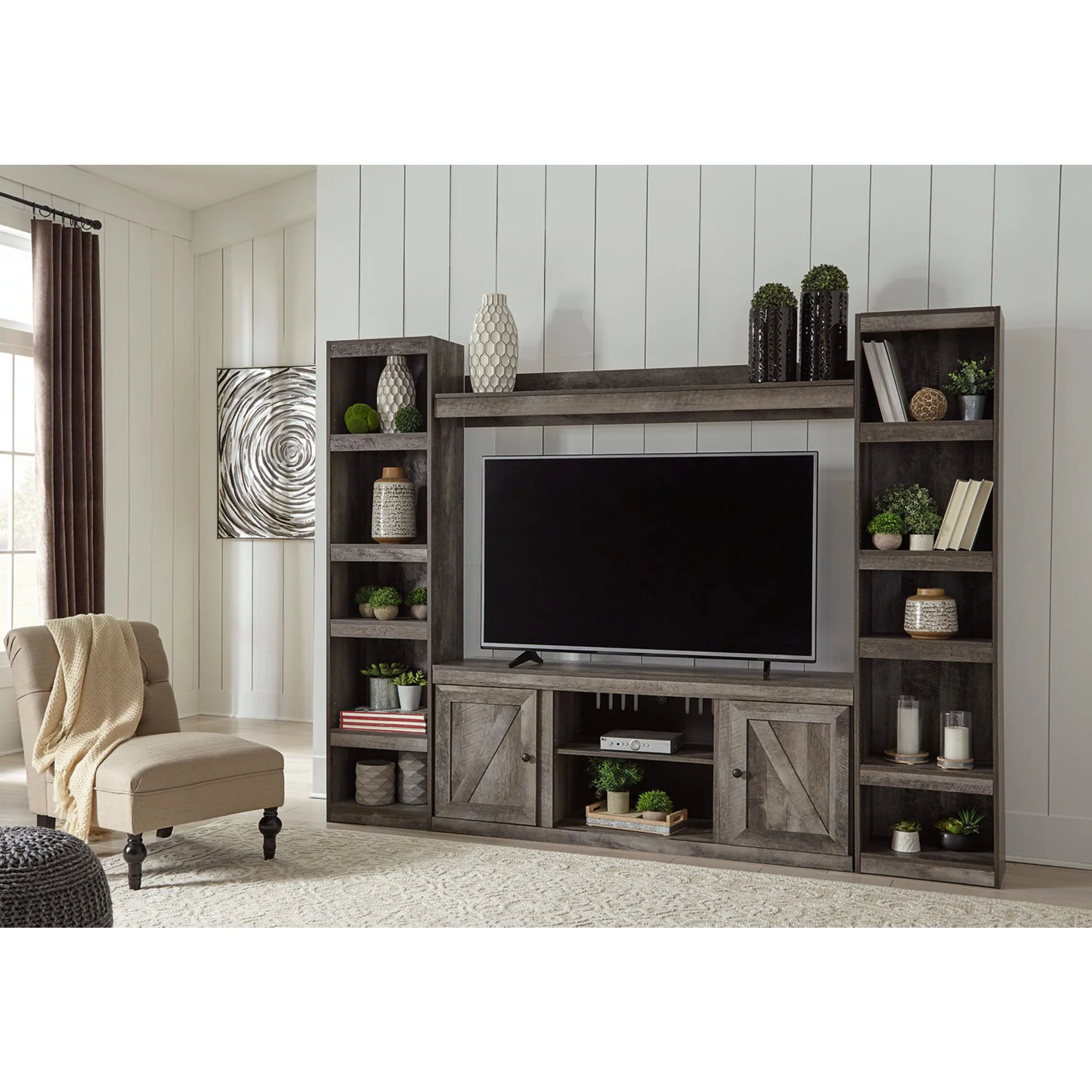 Wynnlow 4 Piece Entertainment Unit - Image 2
