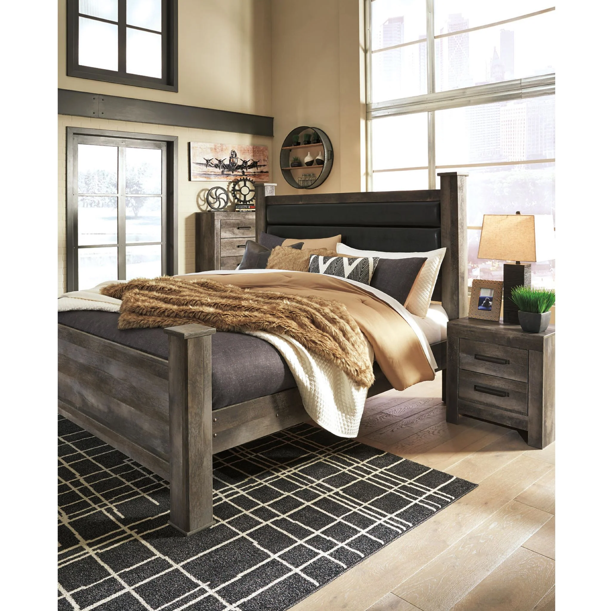 Wynnlow Poster Bed - Image 20