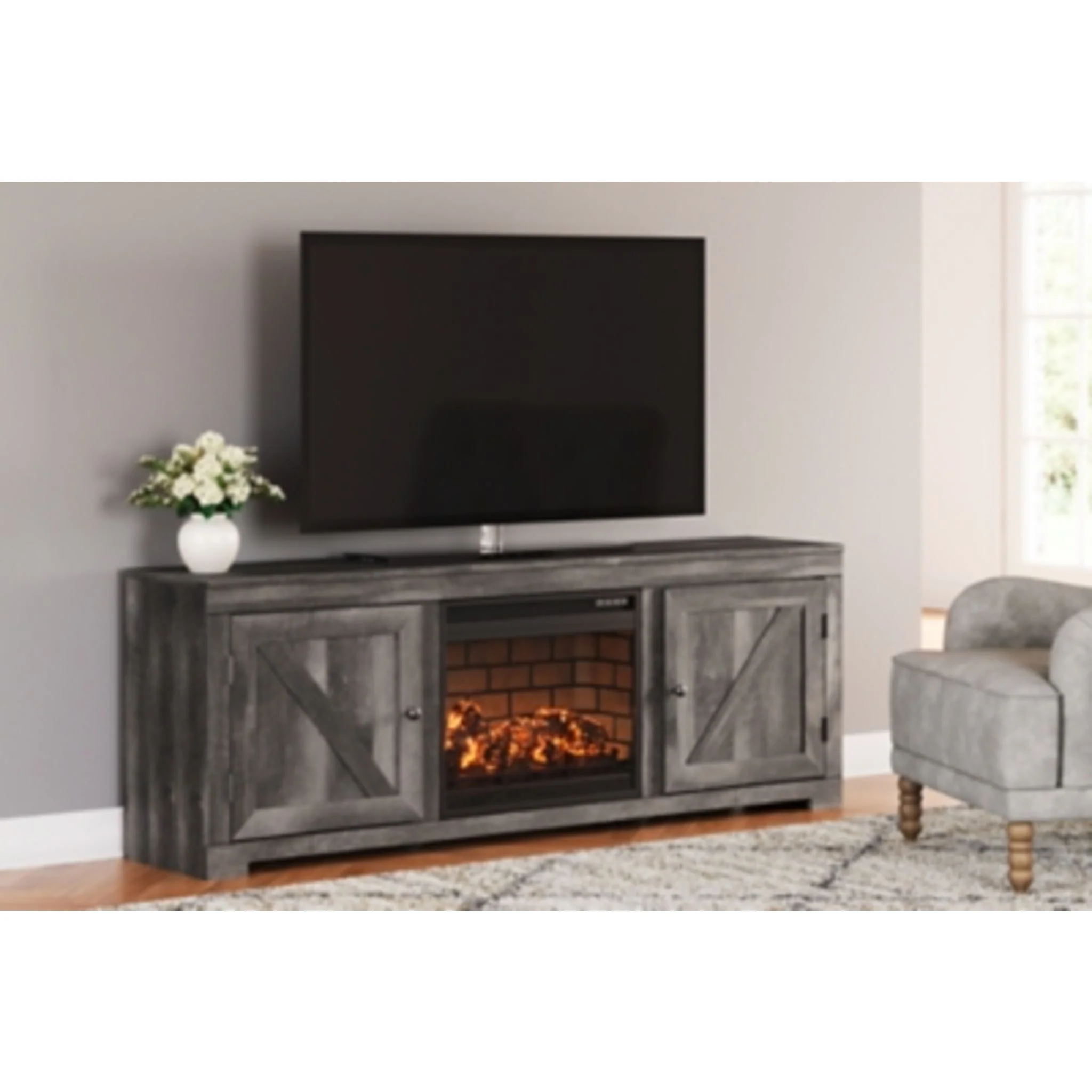 Wynnlow TV Stand - Image 5