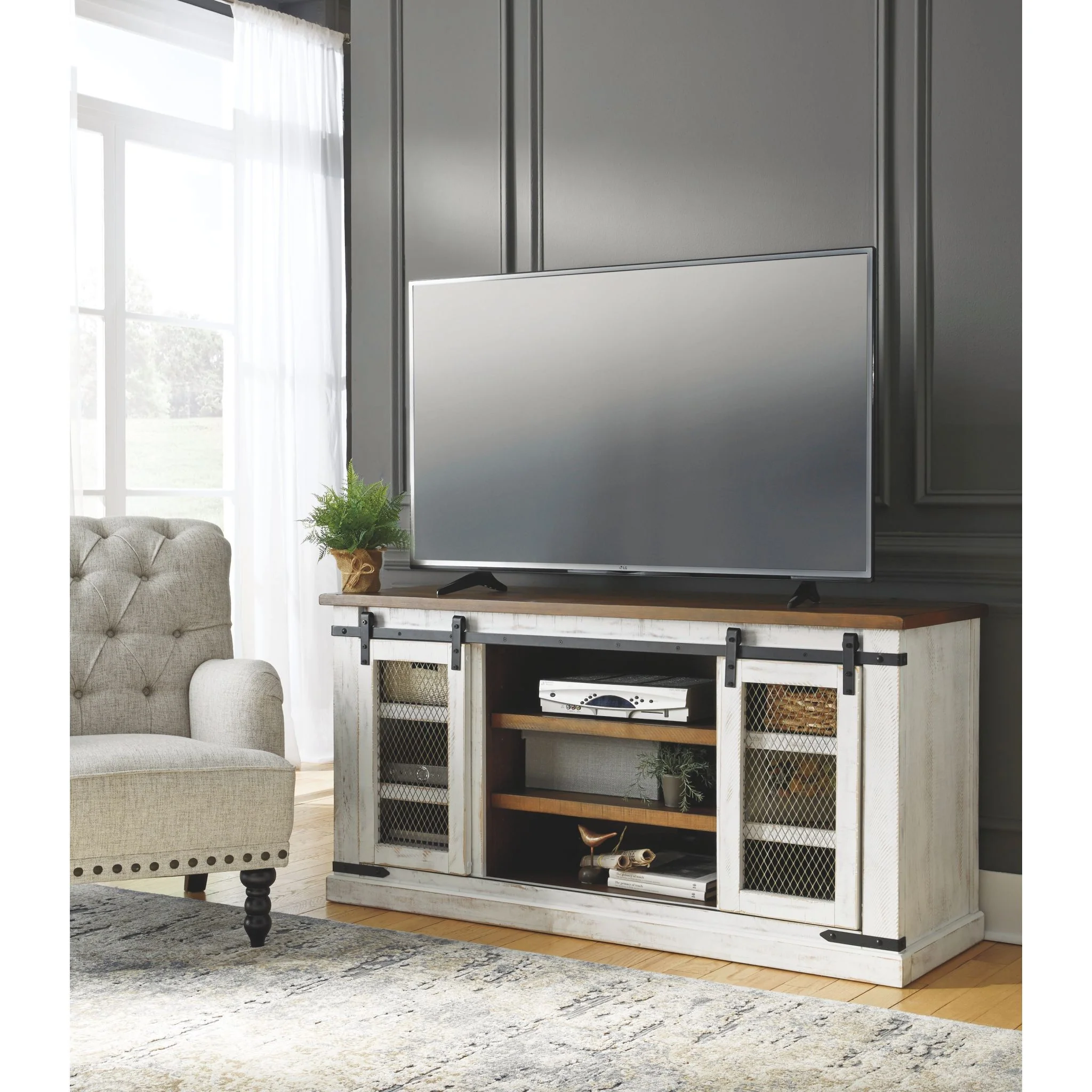 Wystfield TV Stand - Image 3