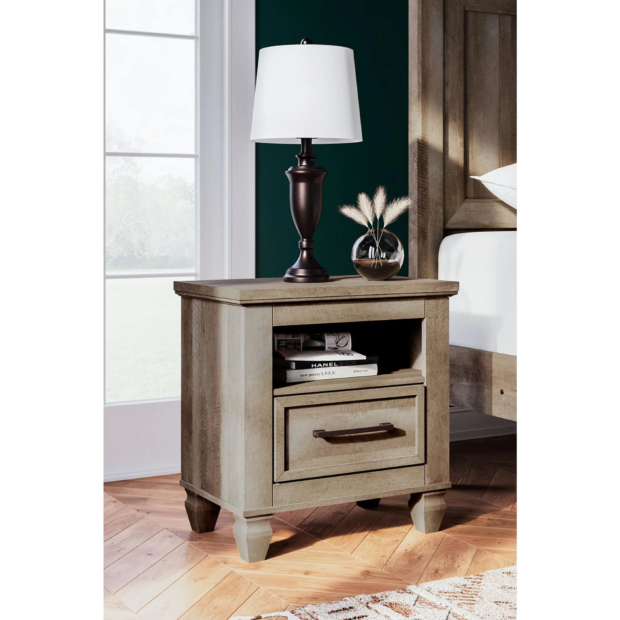 Yarbeck 5 Piece Panel Bedroom - Image 52