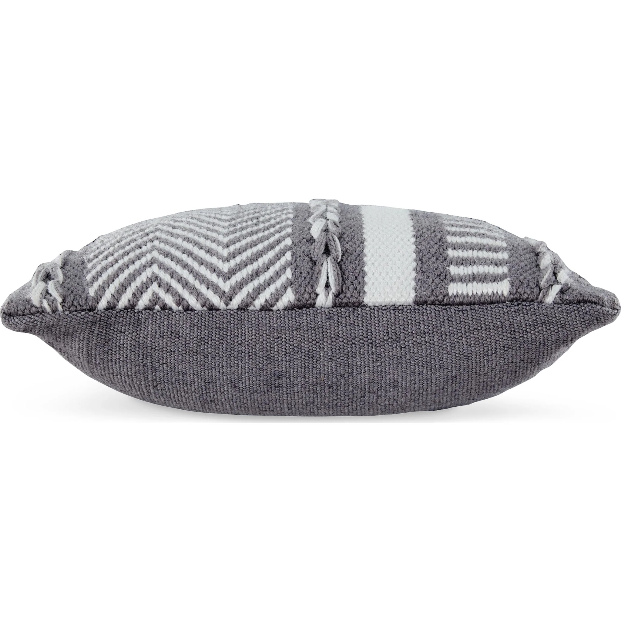 Yarnley Accent Pillow - Image 3