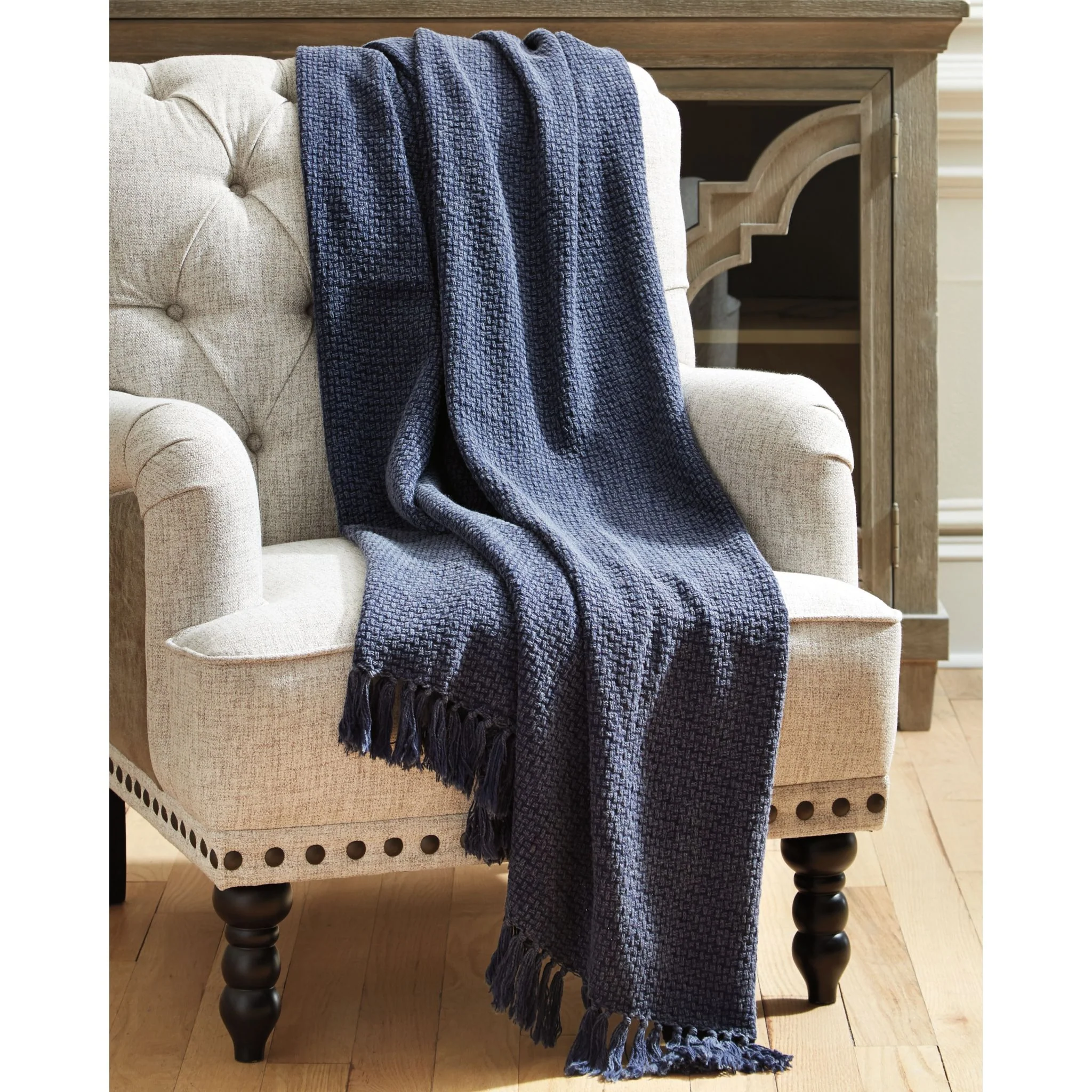 Yasmin Throw - Image 2