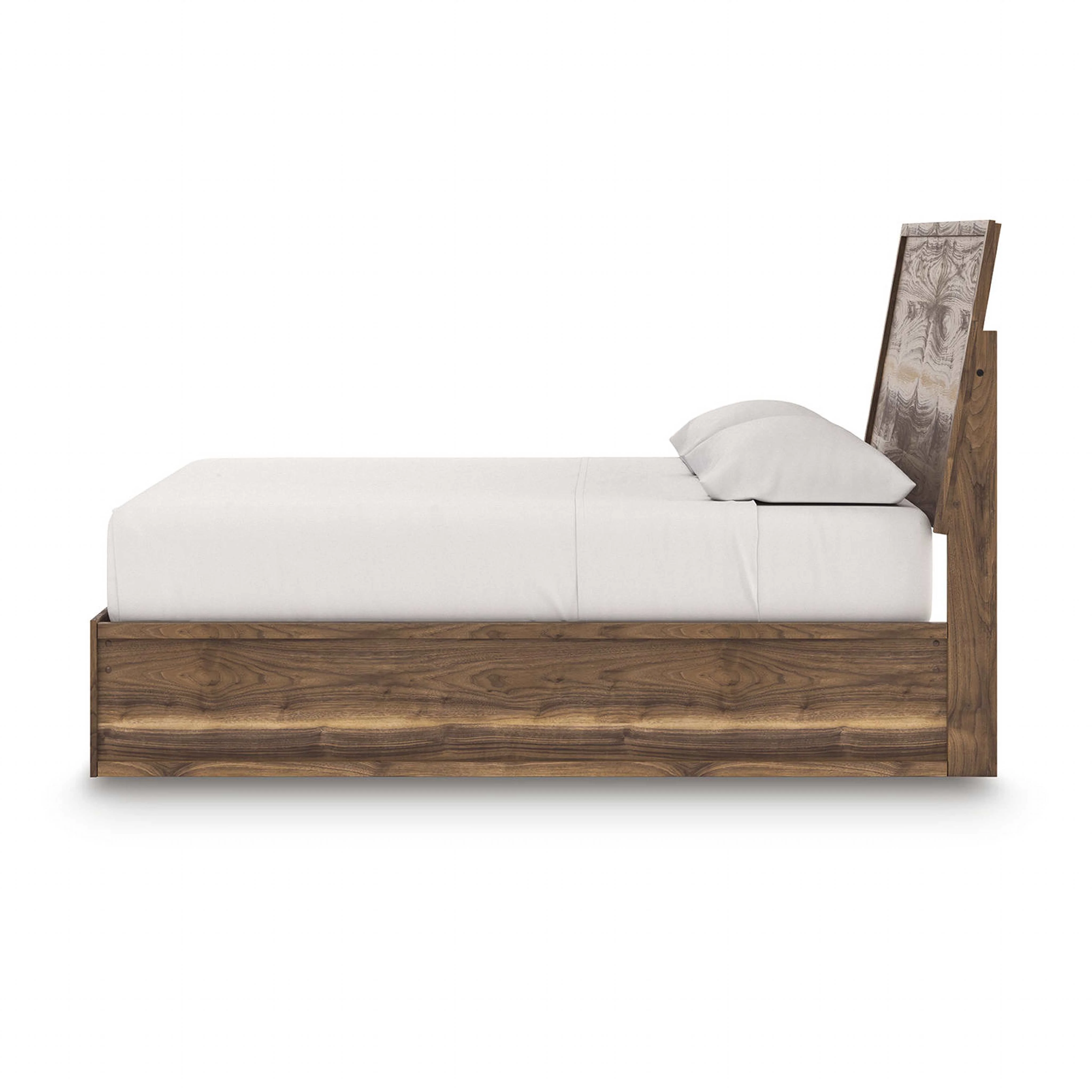 Zadilyn King Panel Bed - Image 9