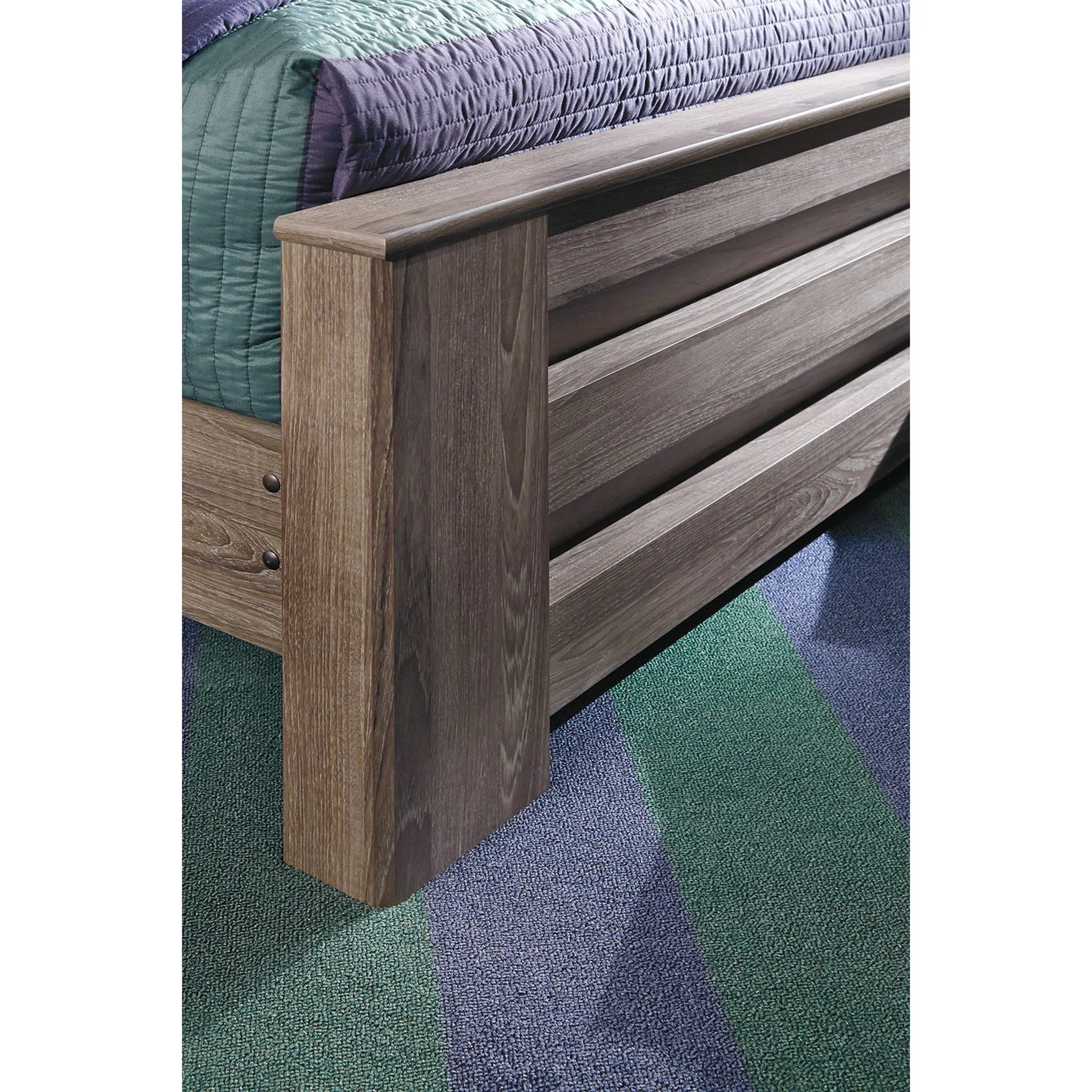 Zelen 5 Piece Panel Bedroom - Image 43