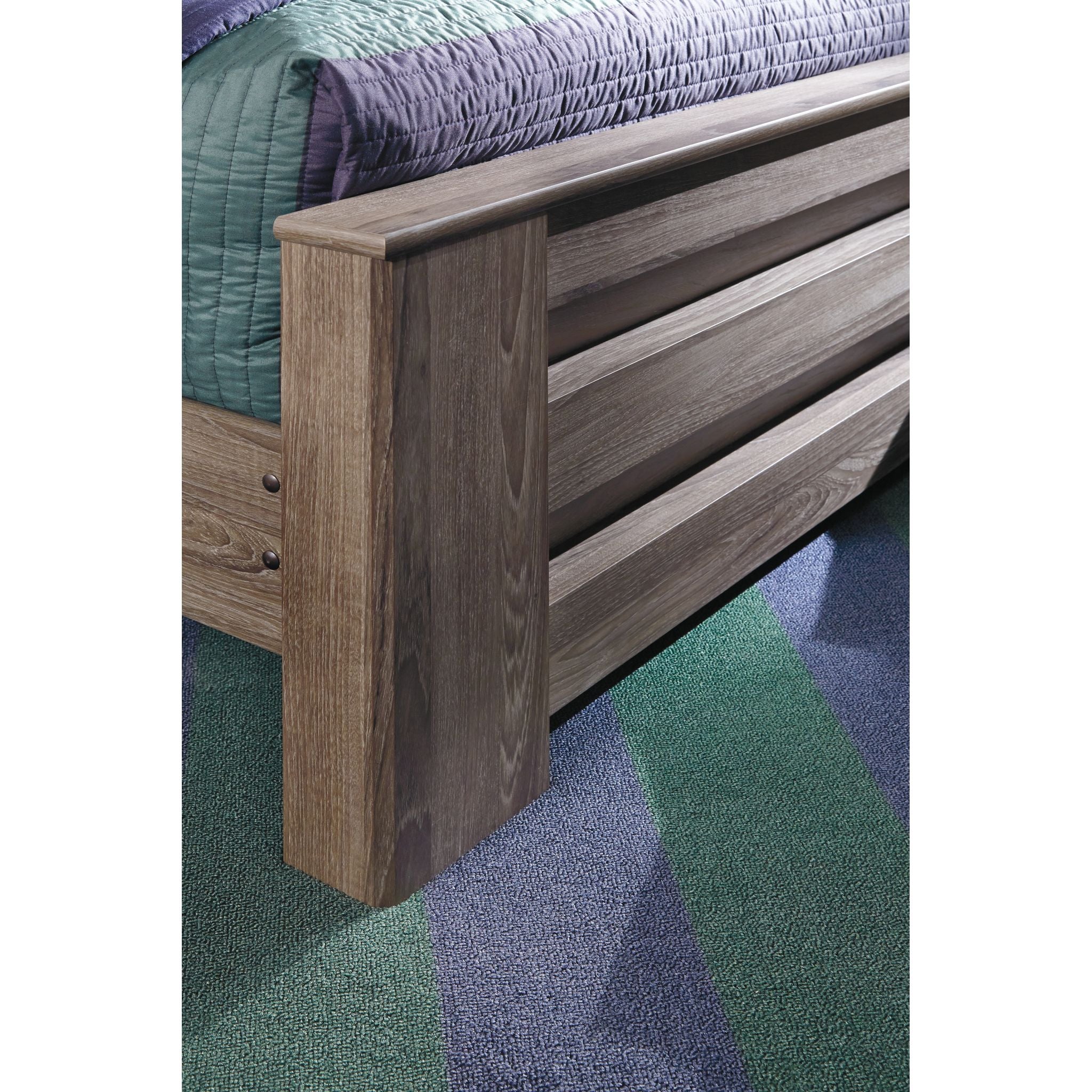 Zelen 5 Piece Panel Bedroom - Image 7