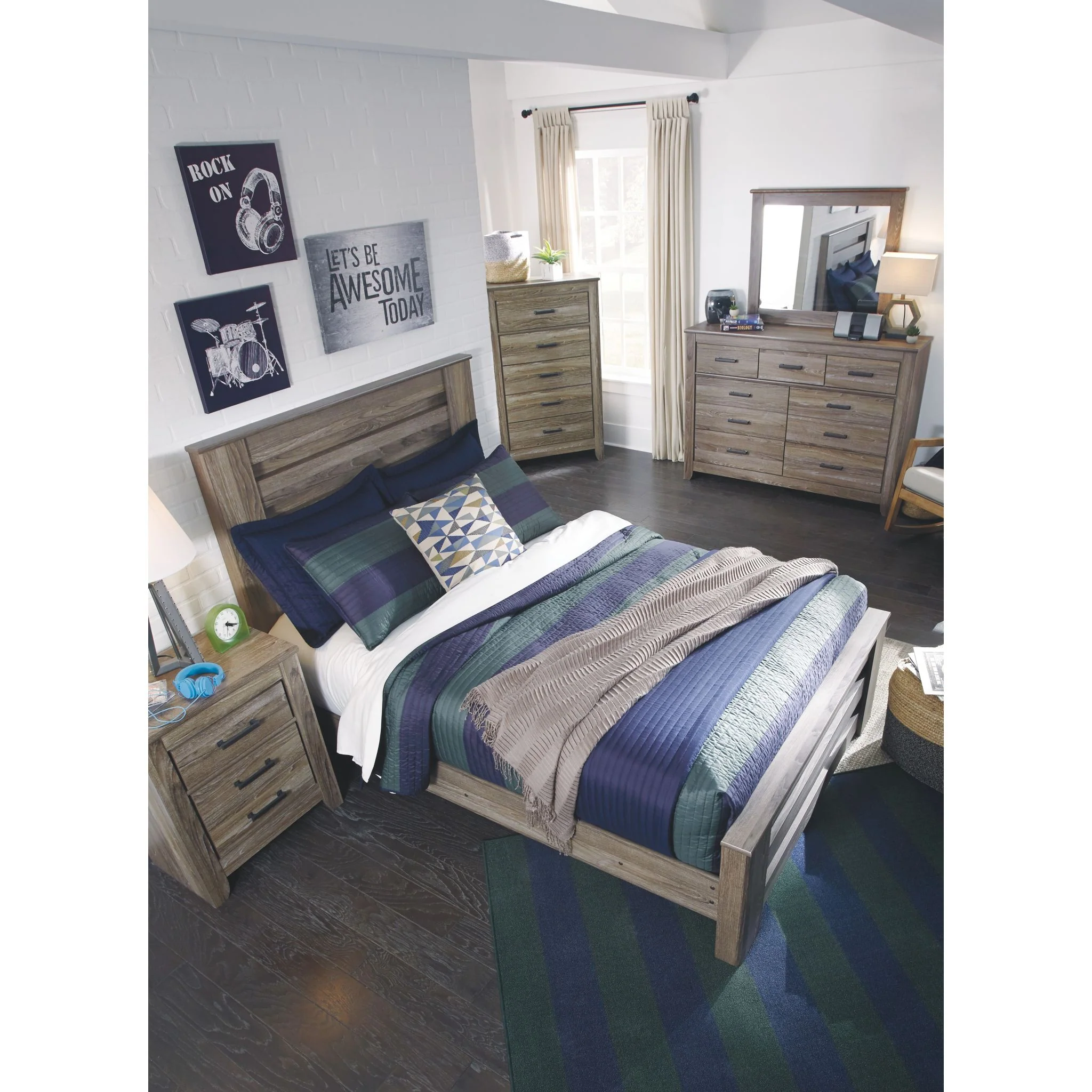 Zelen Full Panel Bed - Image 7