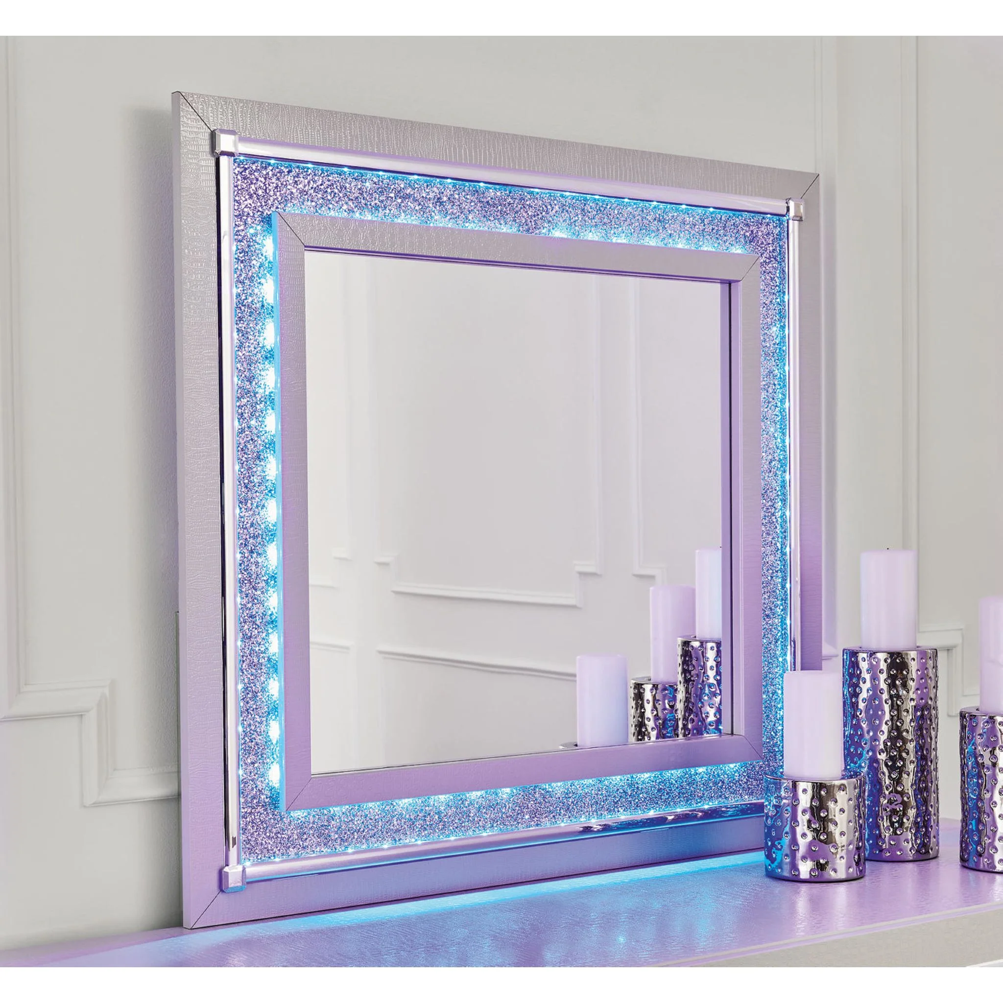 Zyniden Dresser and Mirror - Image 4